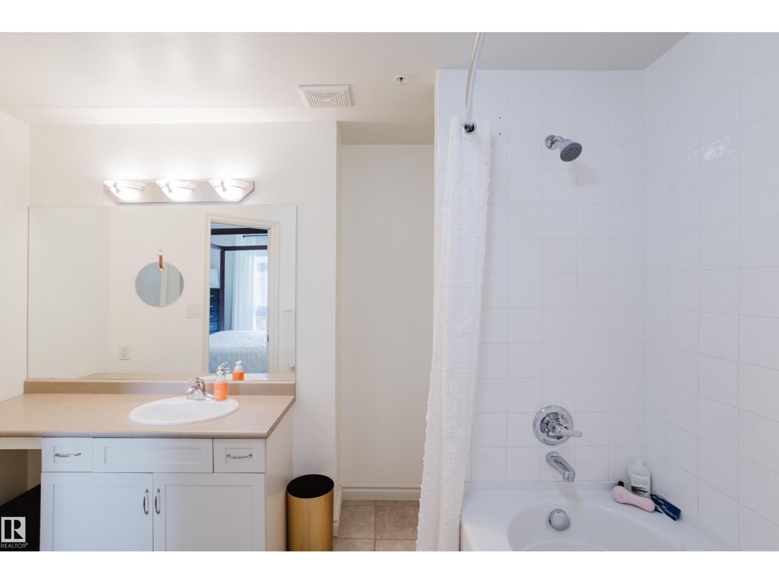 #206 10108 125 St Nw Property Photo 40
