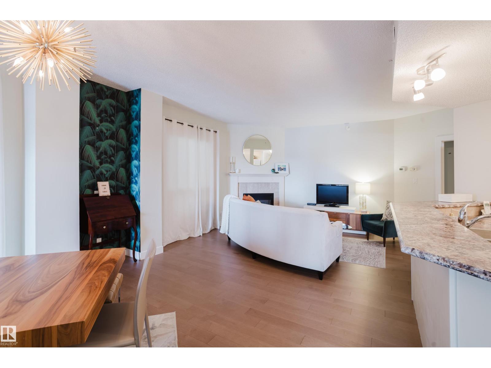 #206 10108 125 St Nw Property Photo 43
