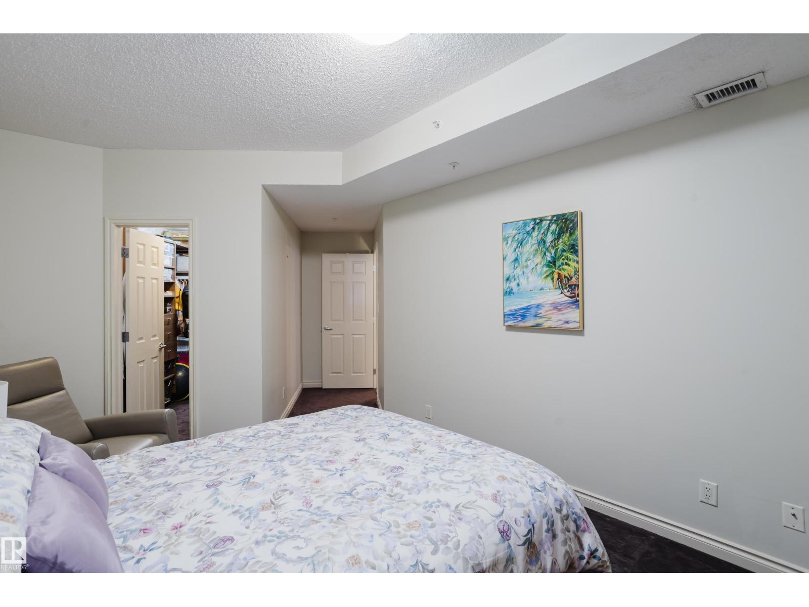 #206 10108 125 St Nw Property Photo 48