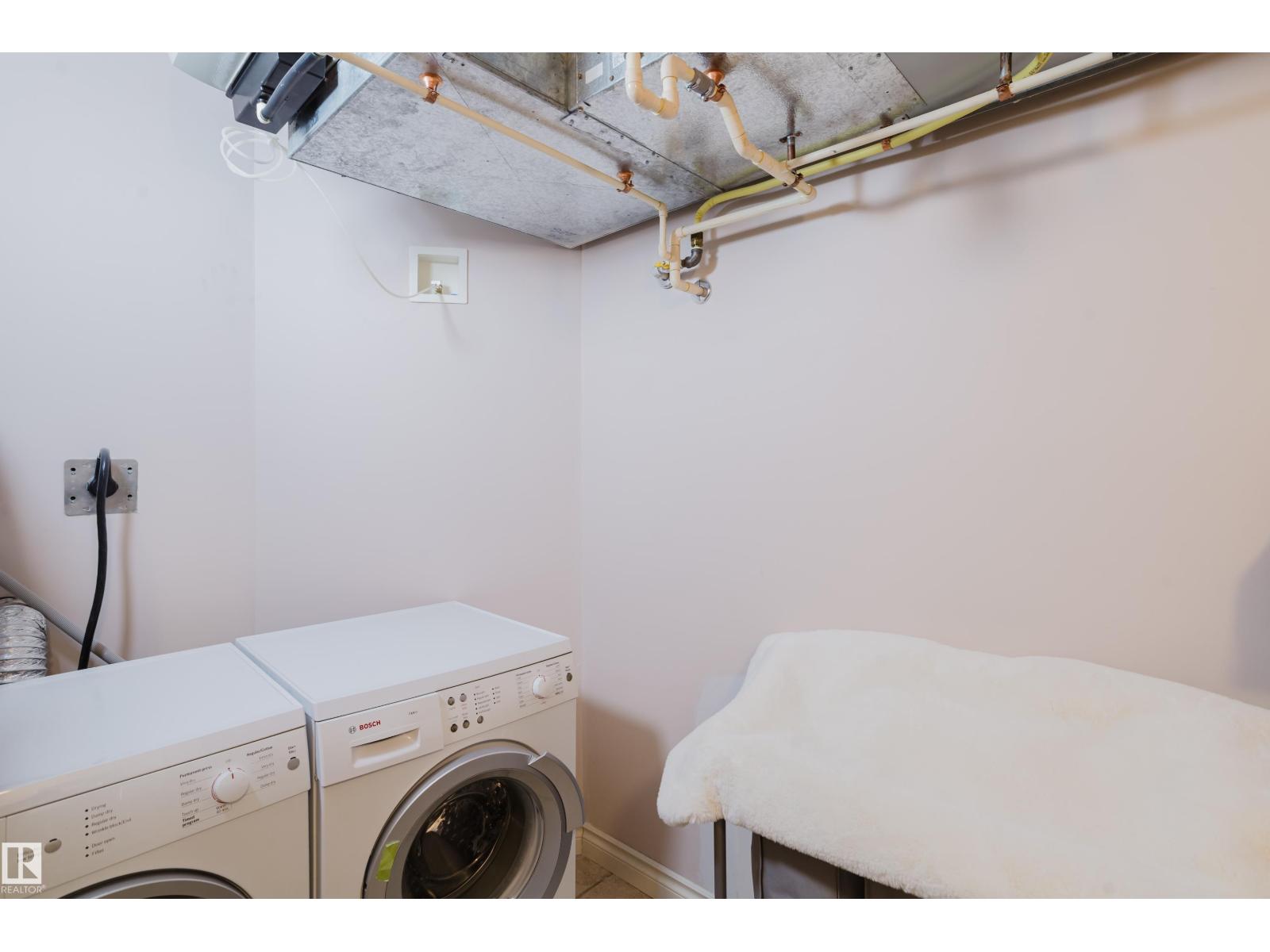 #206 10108 125 St Nw Property Photo 55
