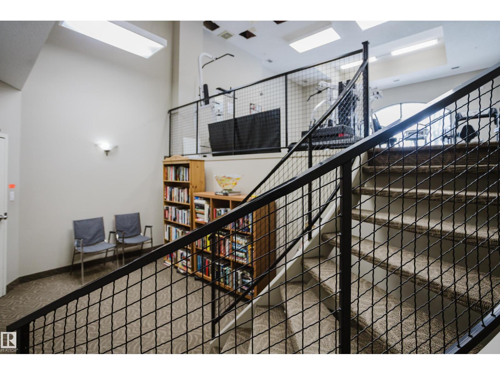 #206 10108 125 St Nw Property Photo 58