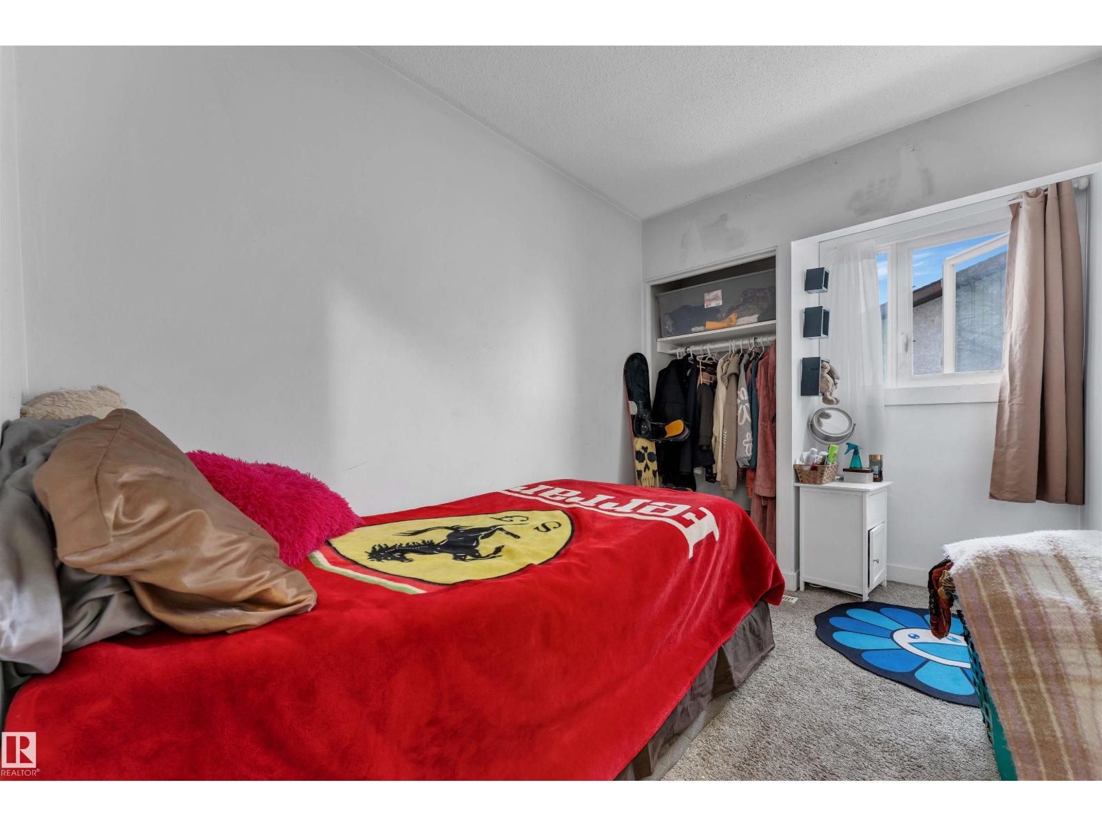 #7 14115 82 St Nw Property Photo 13