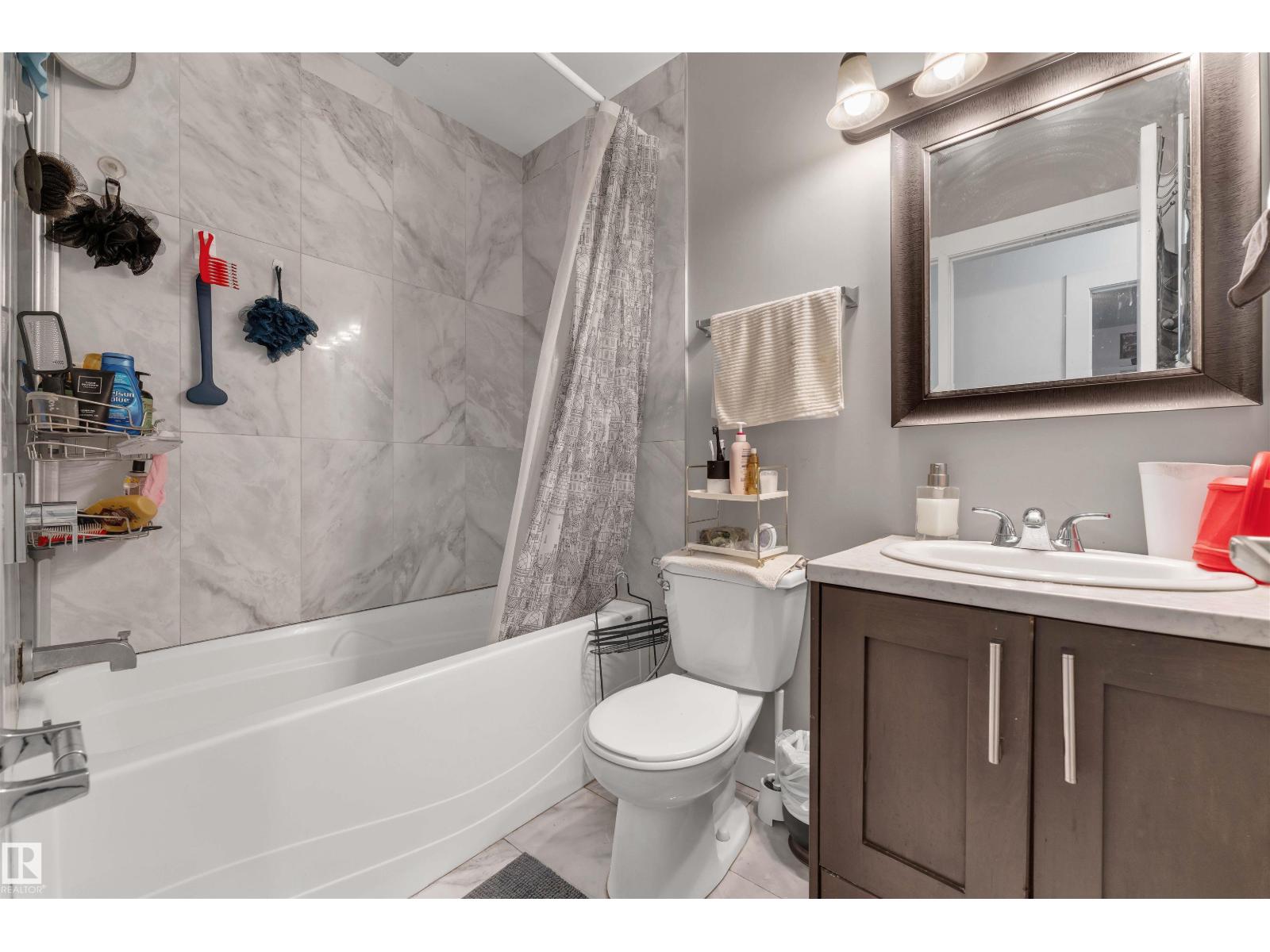 #7 14115 82 St Nw Property Photo 16