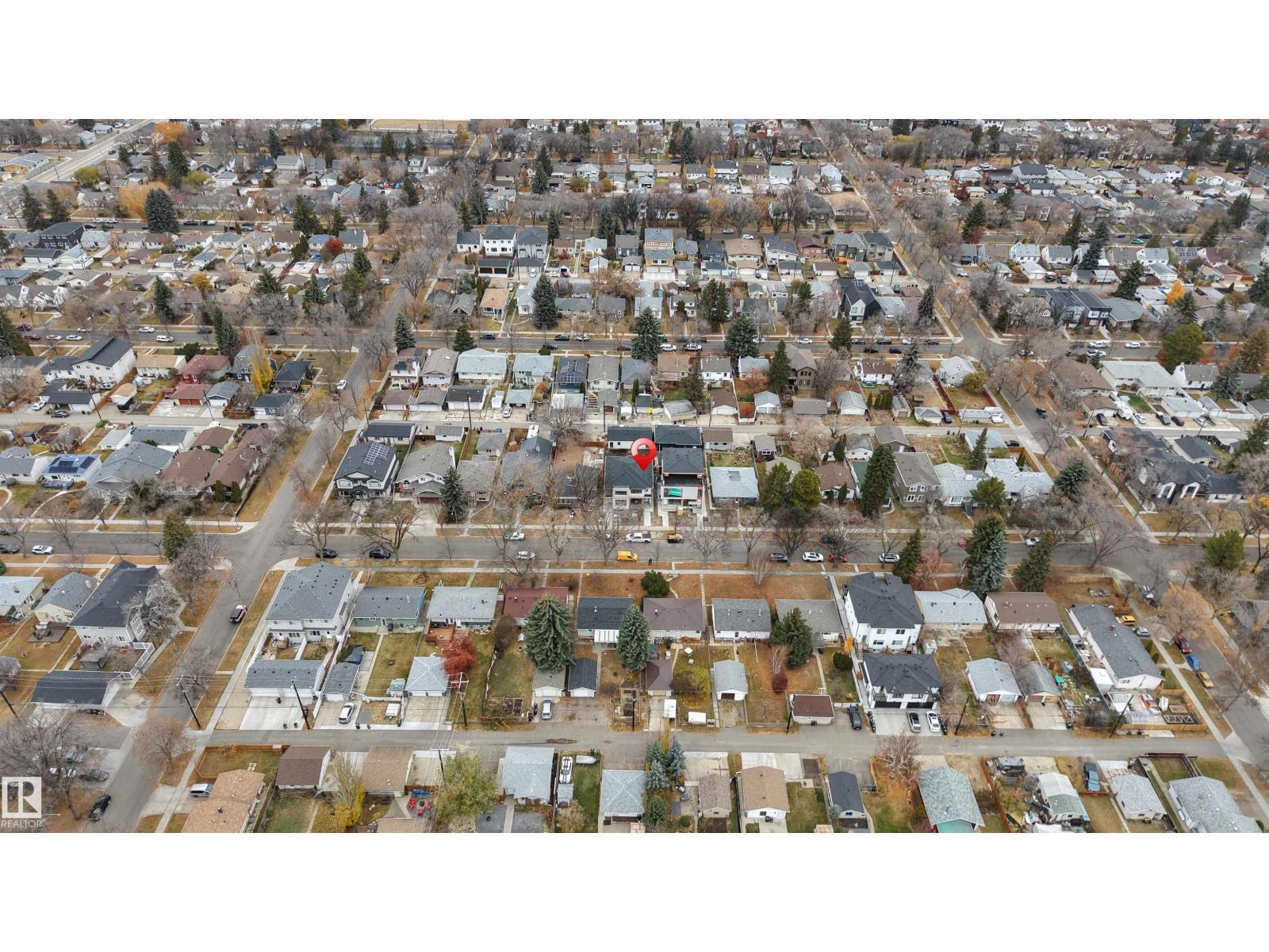 7934 77 Av Nw Property Photo 8