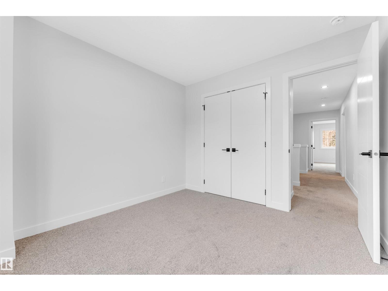 7934 77 Av Nw Property Photo 24