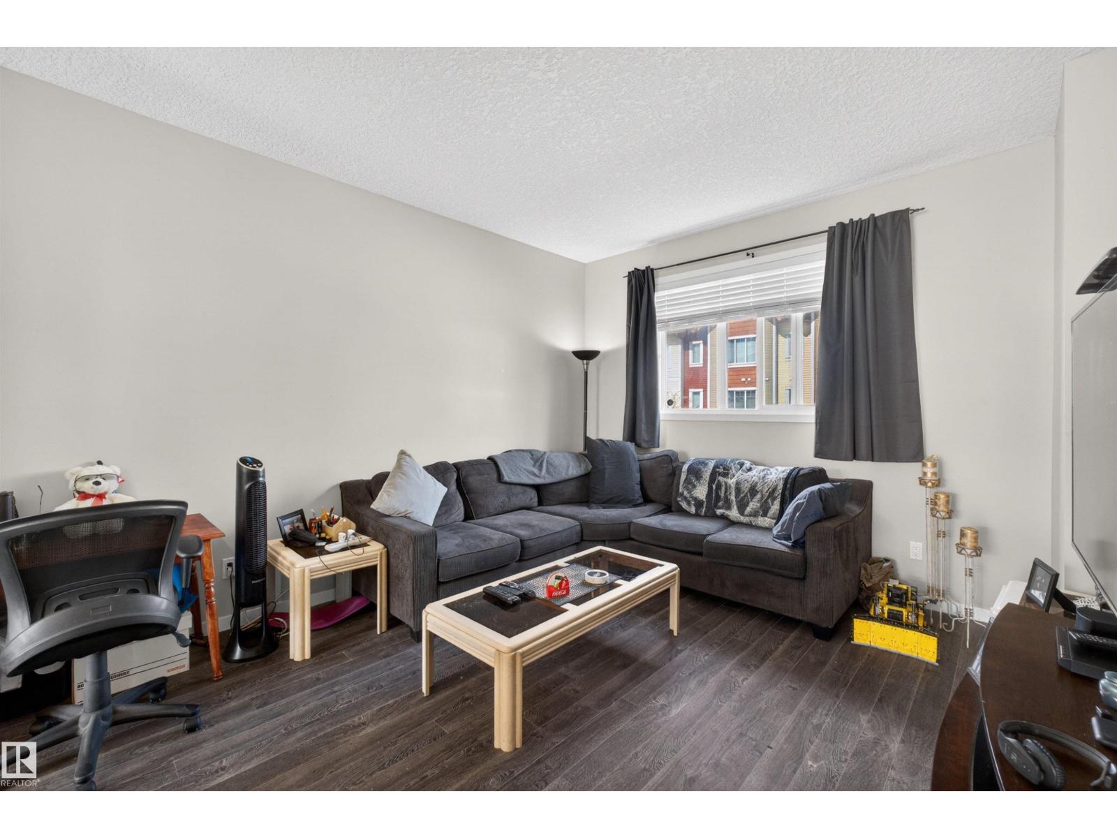 #9 320 Secord Bv Nw Property Photo 10