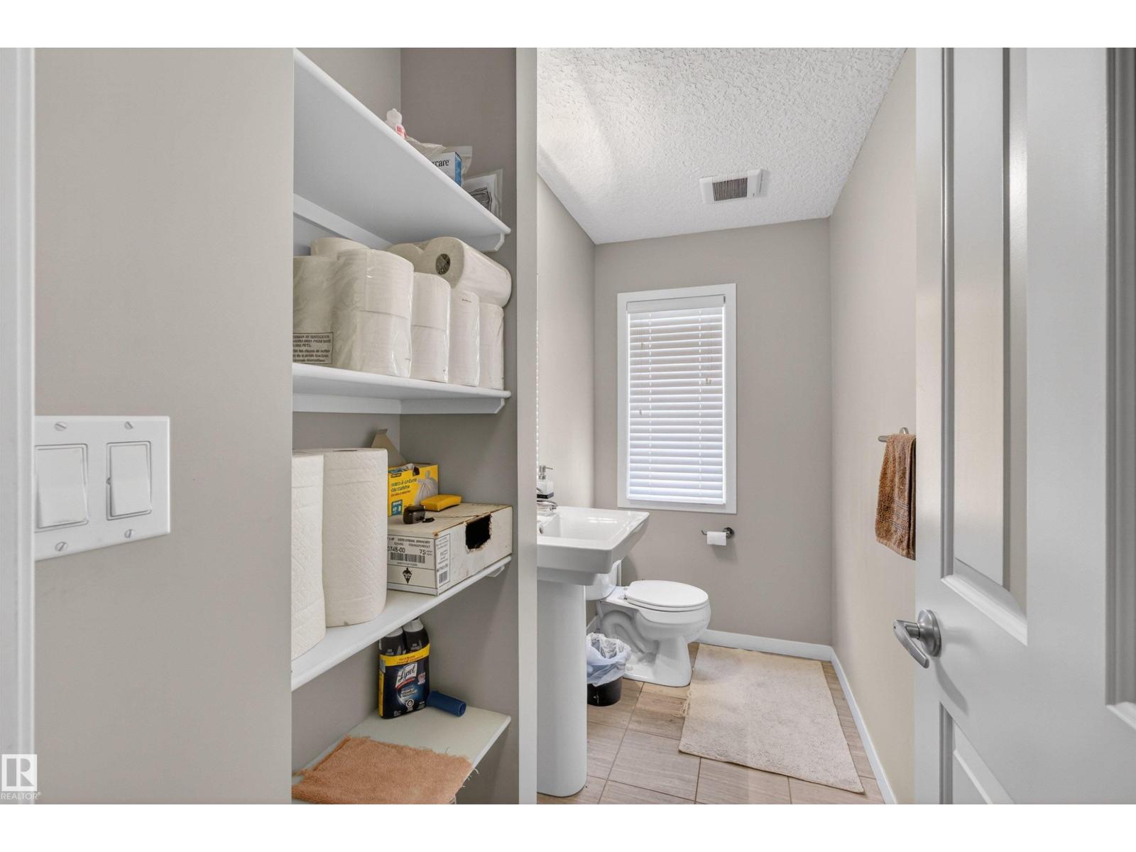 #9 320 Secord Bv Nw Property Photo 12