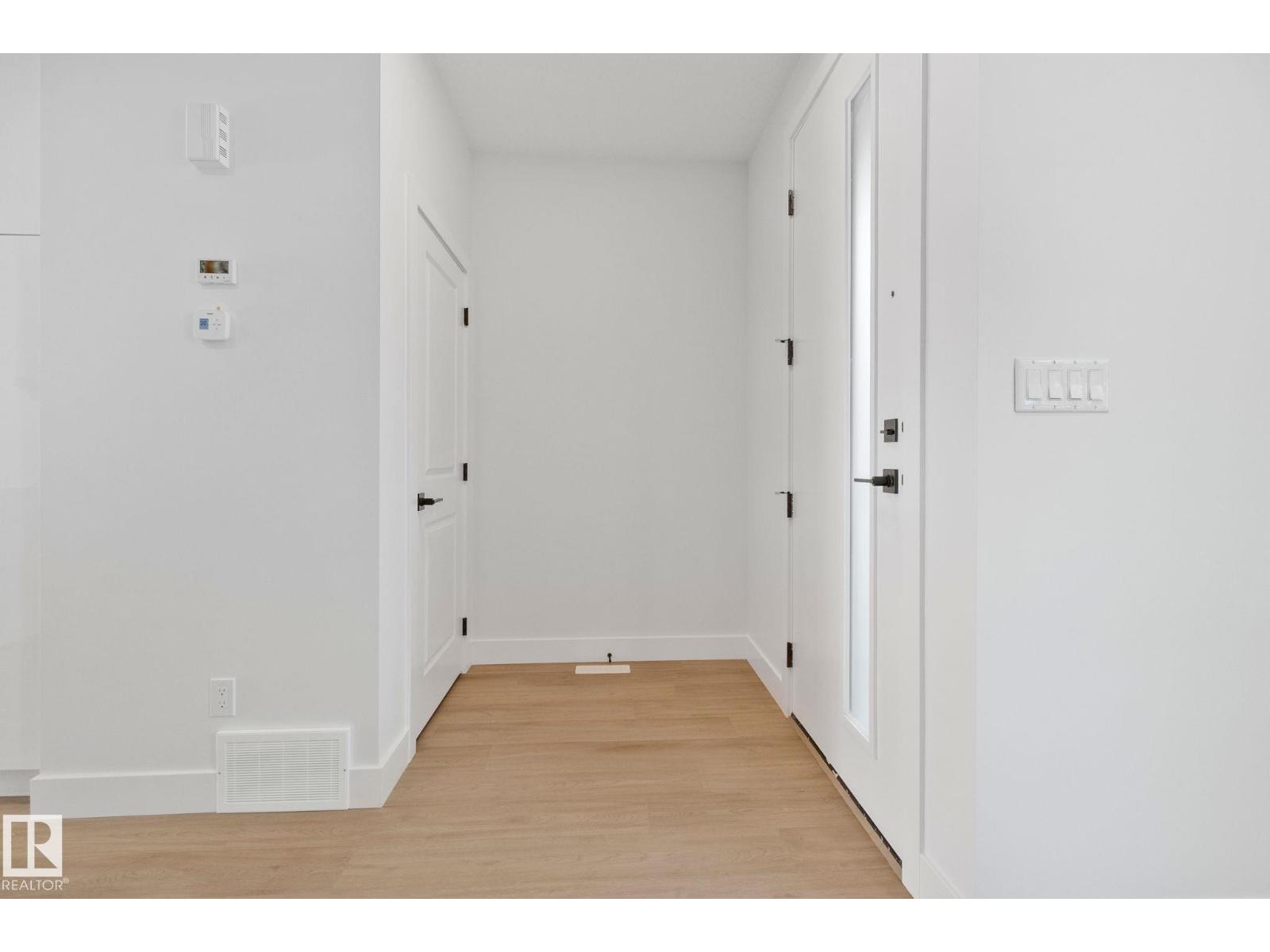 11140 126 St E Nw Property Photo 3
