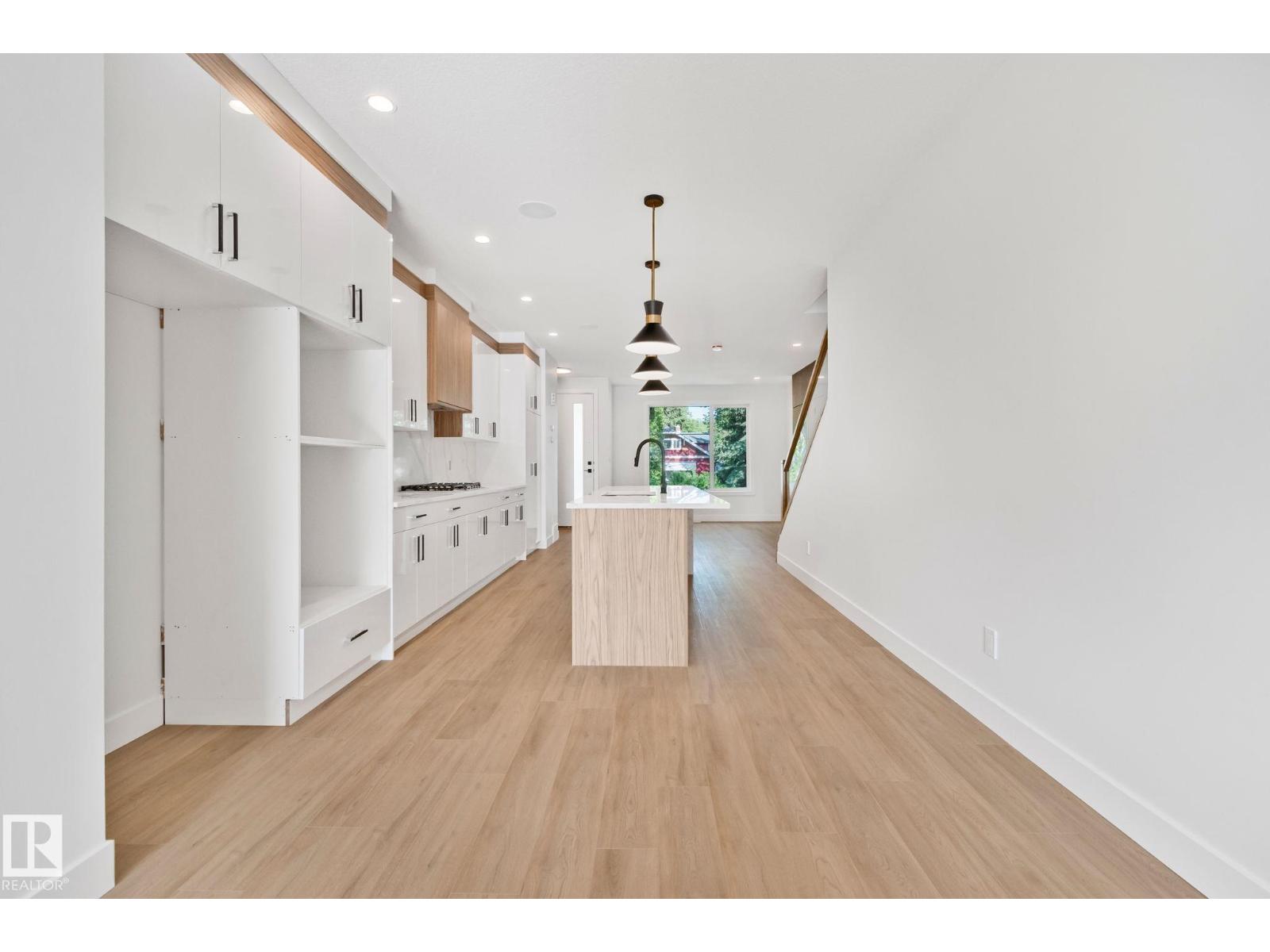 11140 126 St E Nw Property Photo 7