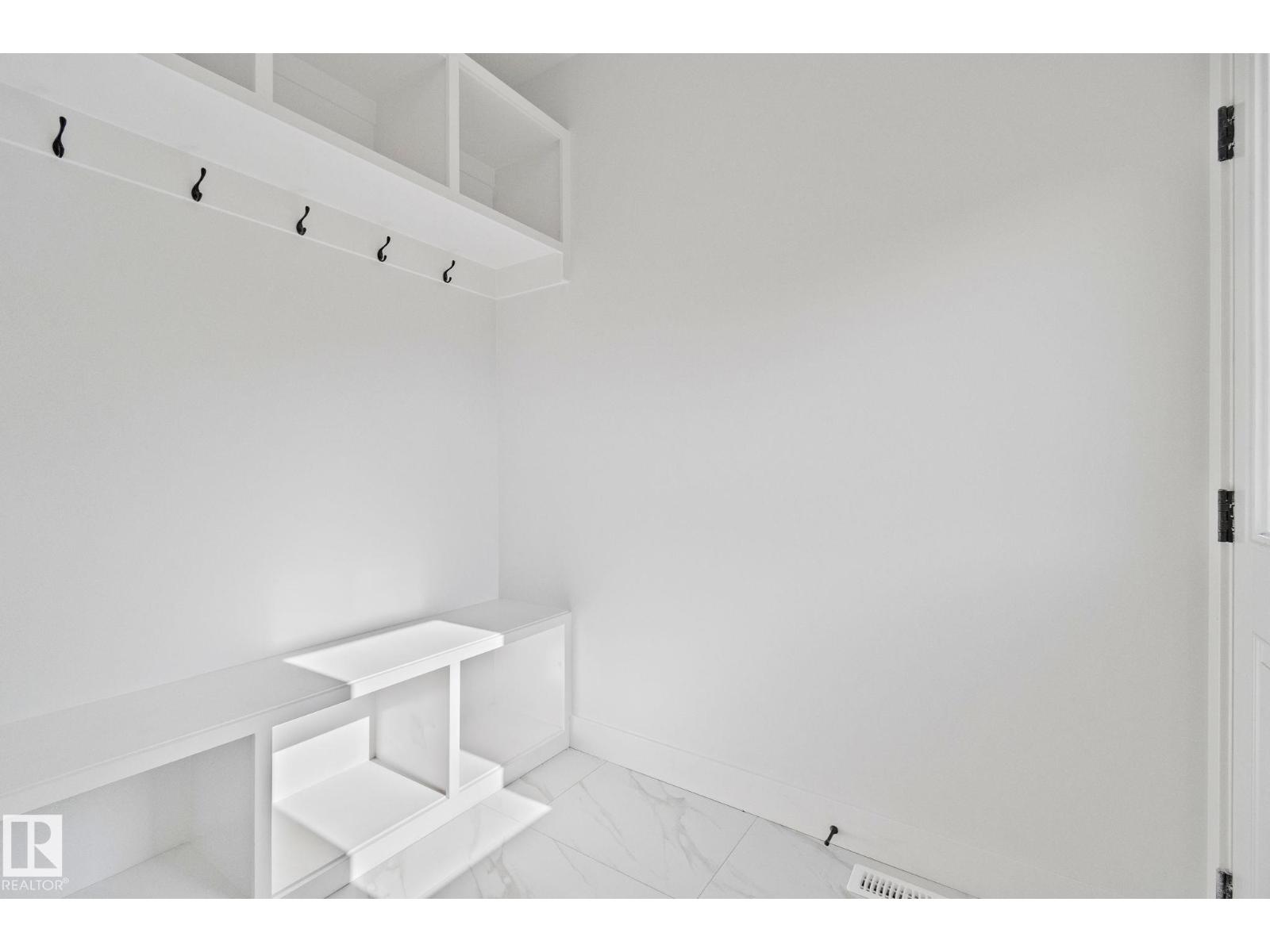 11140 126 St E Nw Property Photo 10