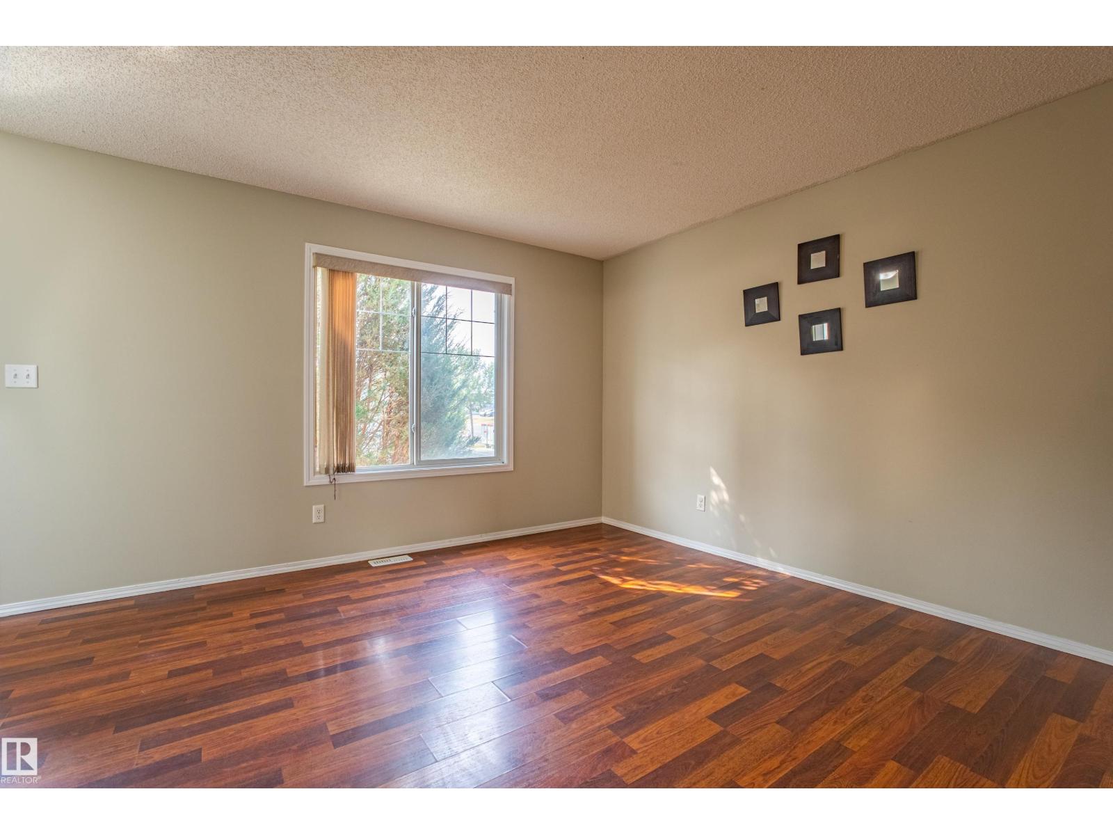 #51, 2503 24 St Nw Property Photo 7