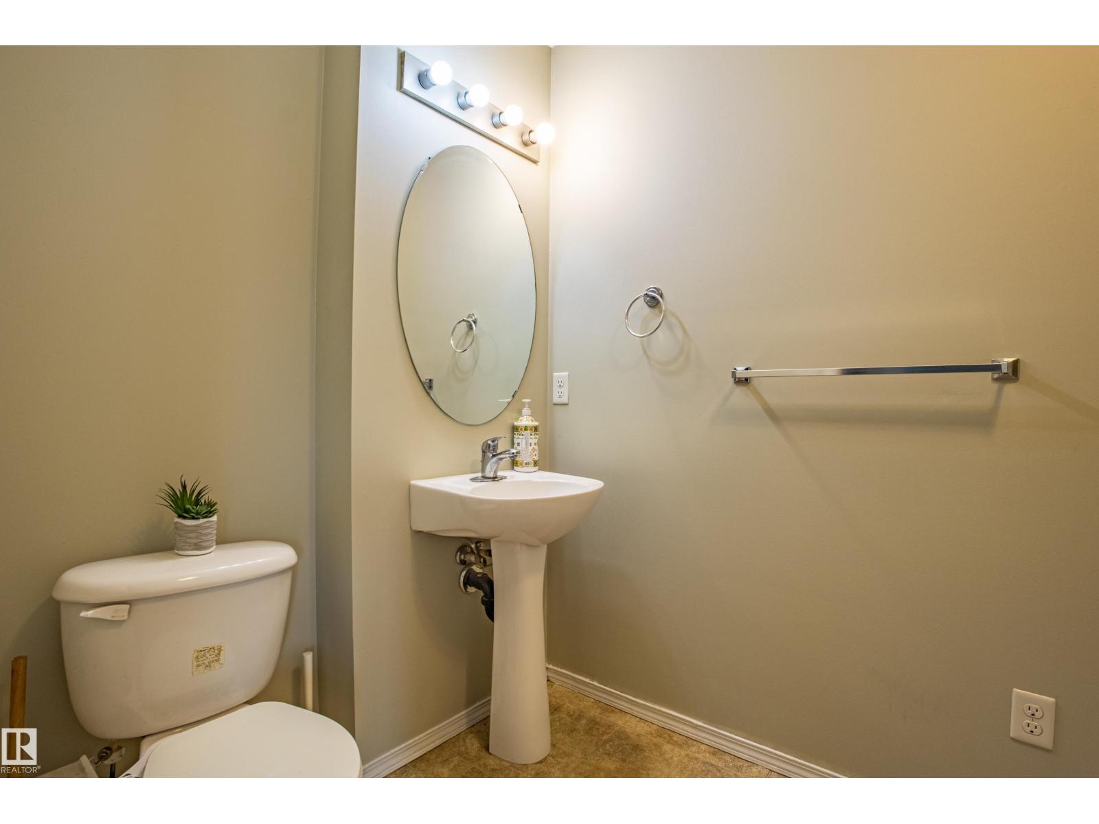 #51, 2503 24 St Nw Property Photo 13