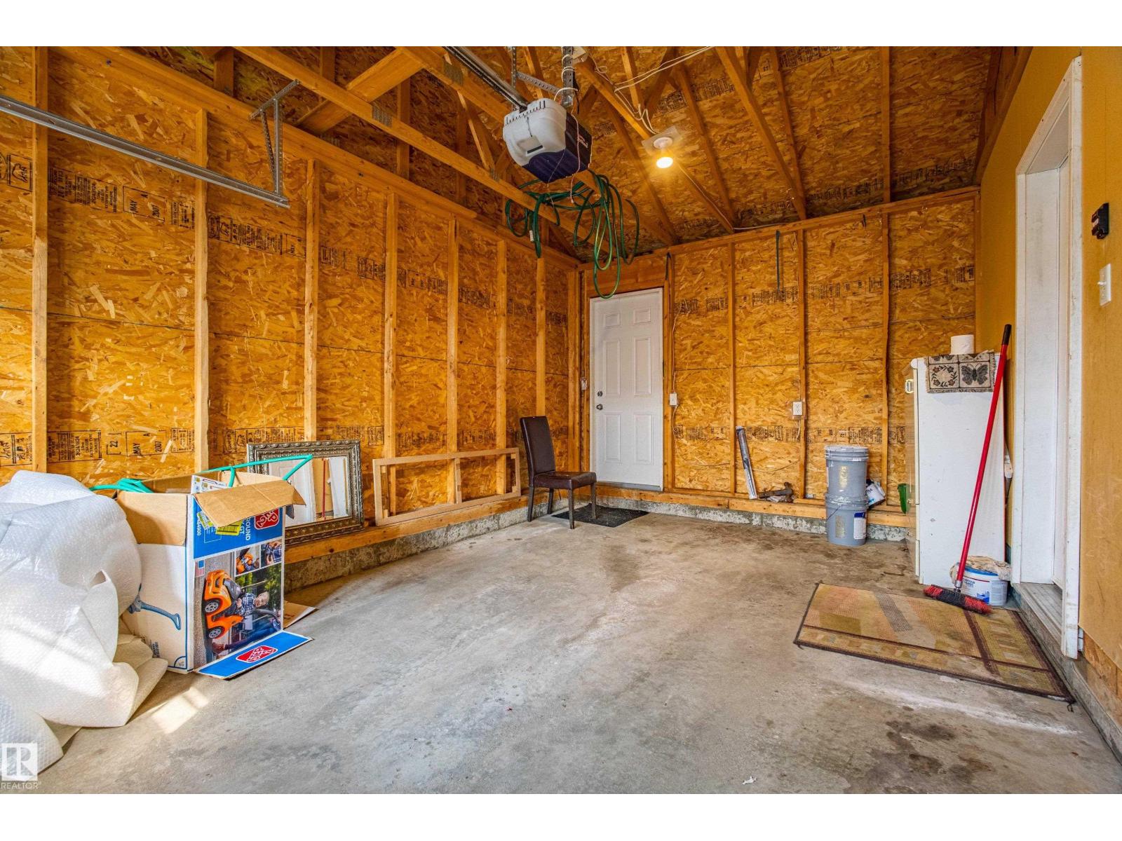 #51, 2503 24 St Nw Property Photo 29