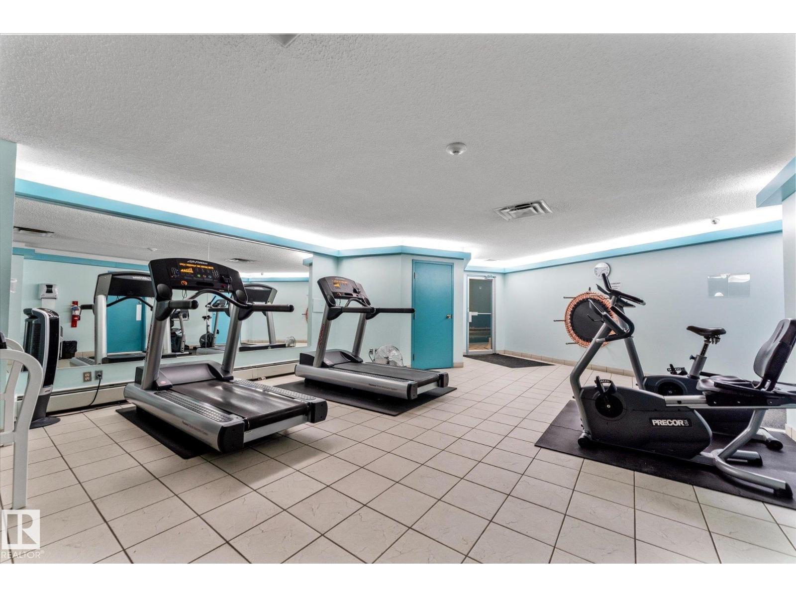 #102 13910 Stony Plain Rd Nw Property Photo 7