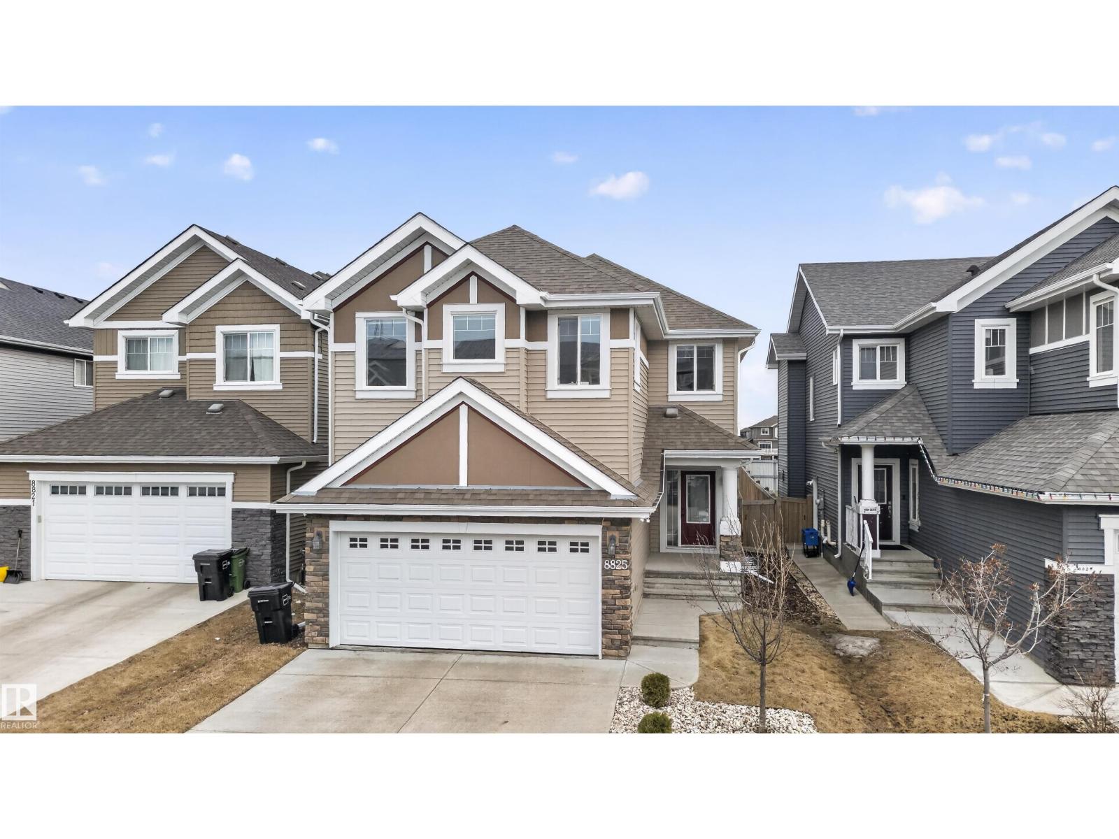 8825 24 AV SW