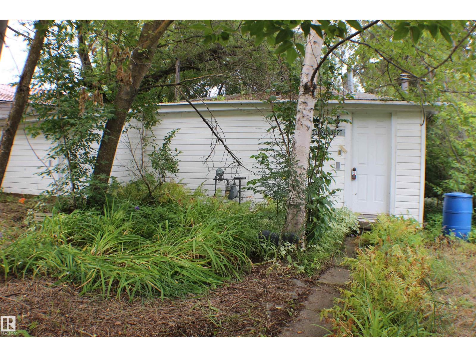 620 Lakeside PT