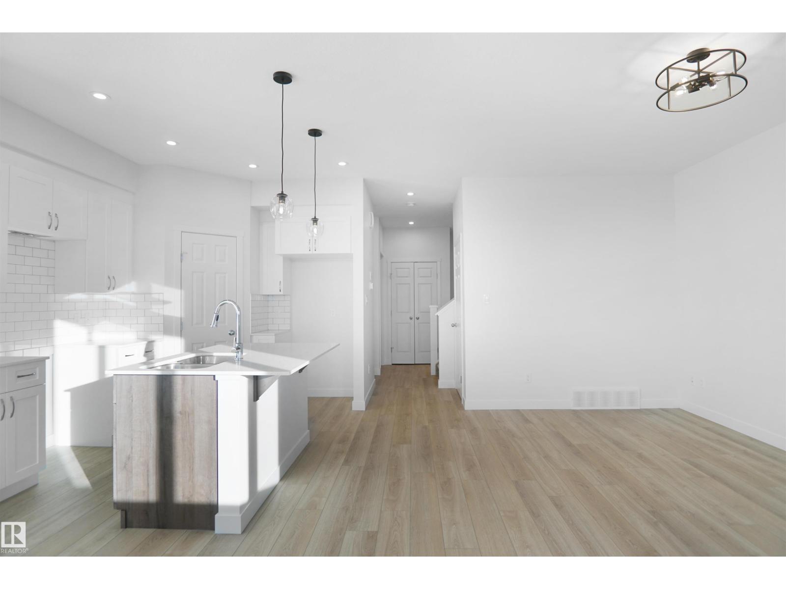 20904 16 Av Nw Property Photo 7