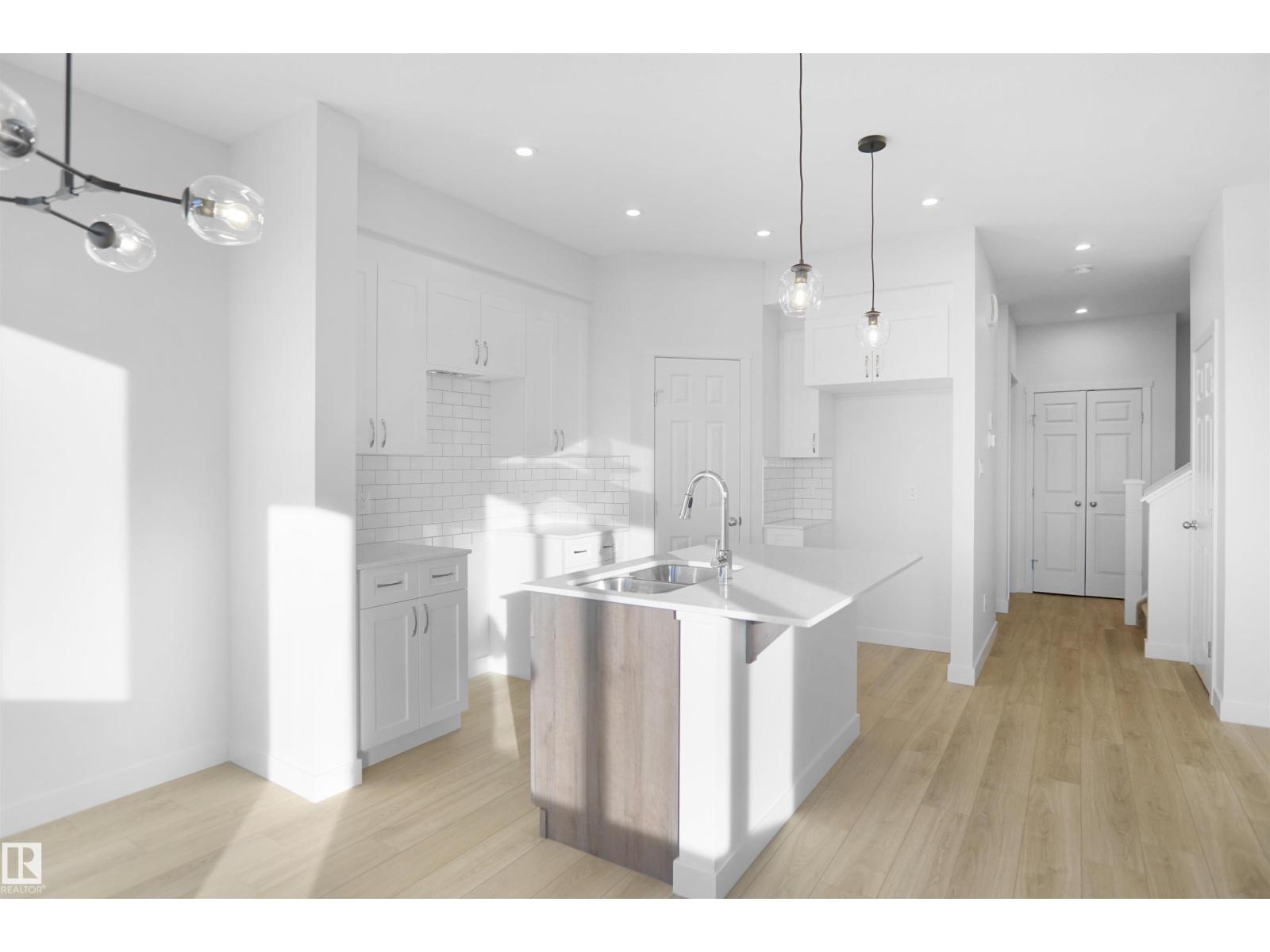 20904 16 Av Nw Property Photo 12