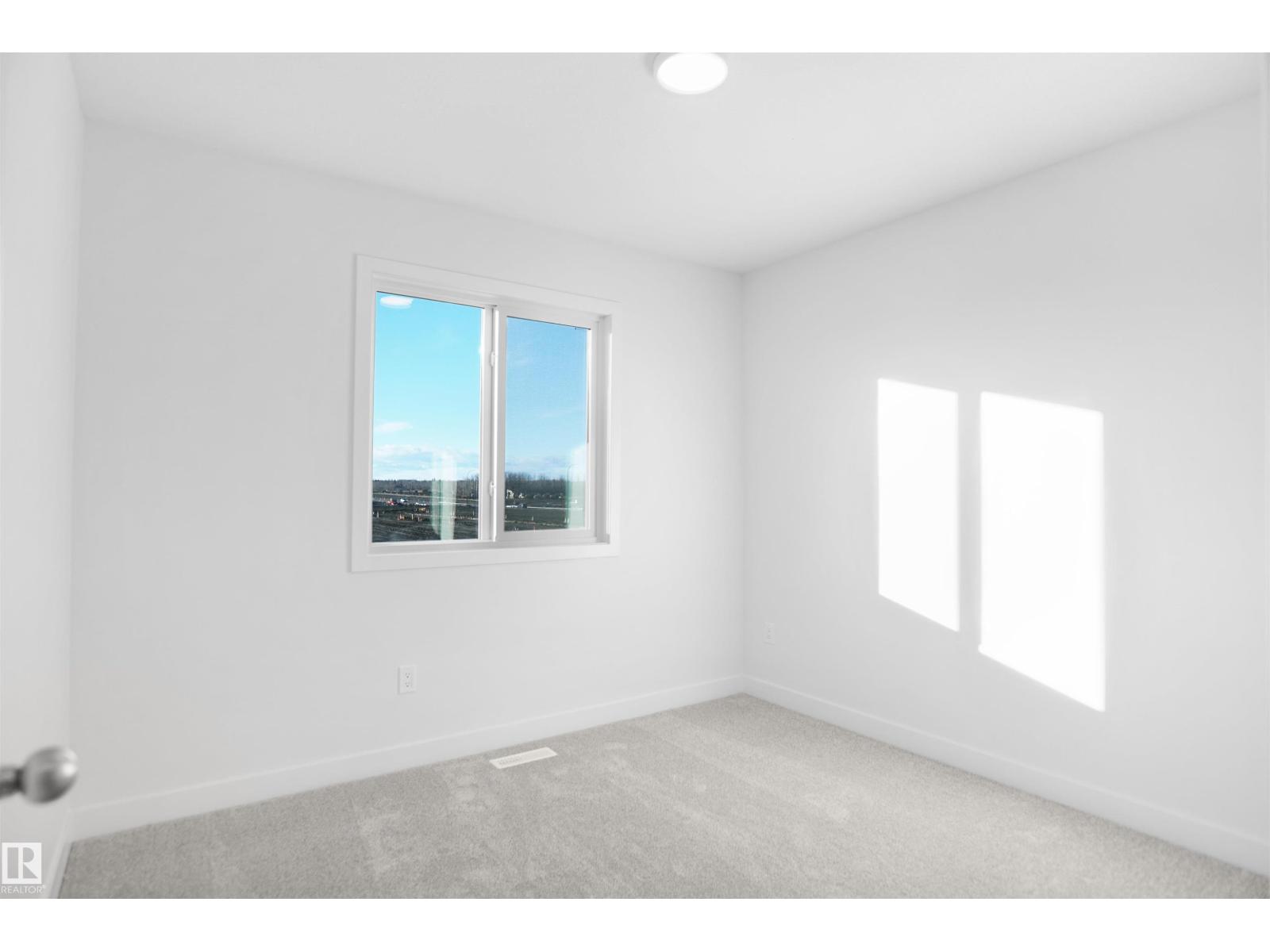 20904 16 Av Nw Property Photo 23