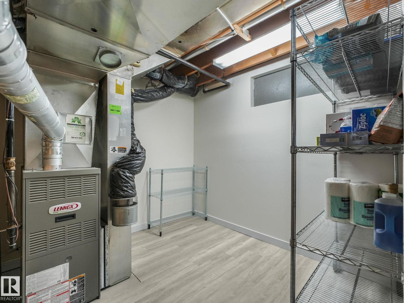 7607 70 Av Nw Property Photo 38