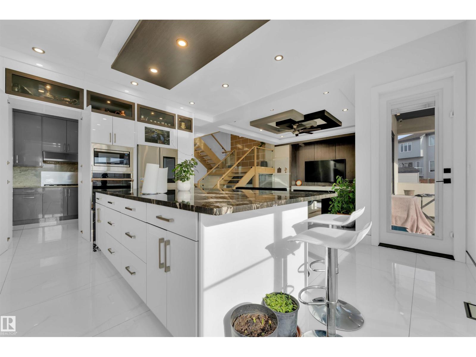 1704 19 St Nw Property Photo 25