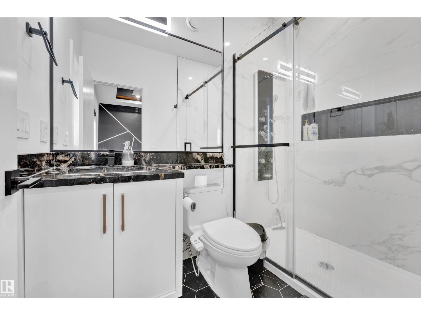 1704 19 St Nw Property Photo 37