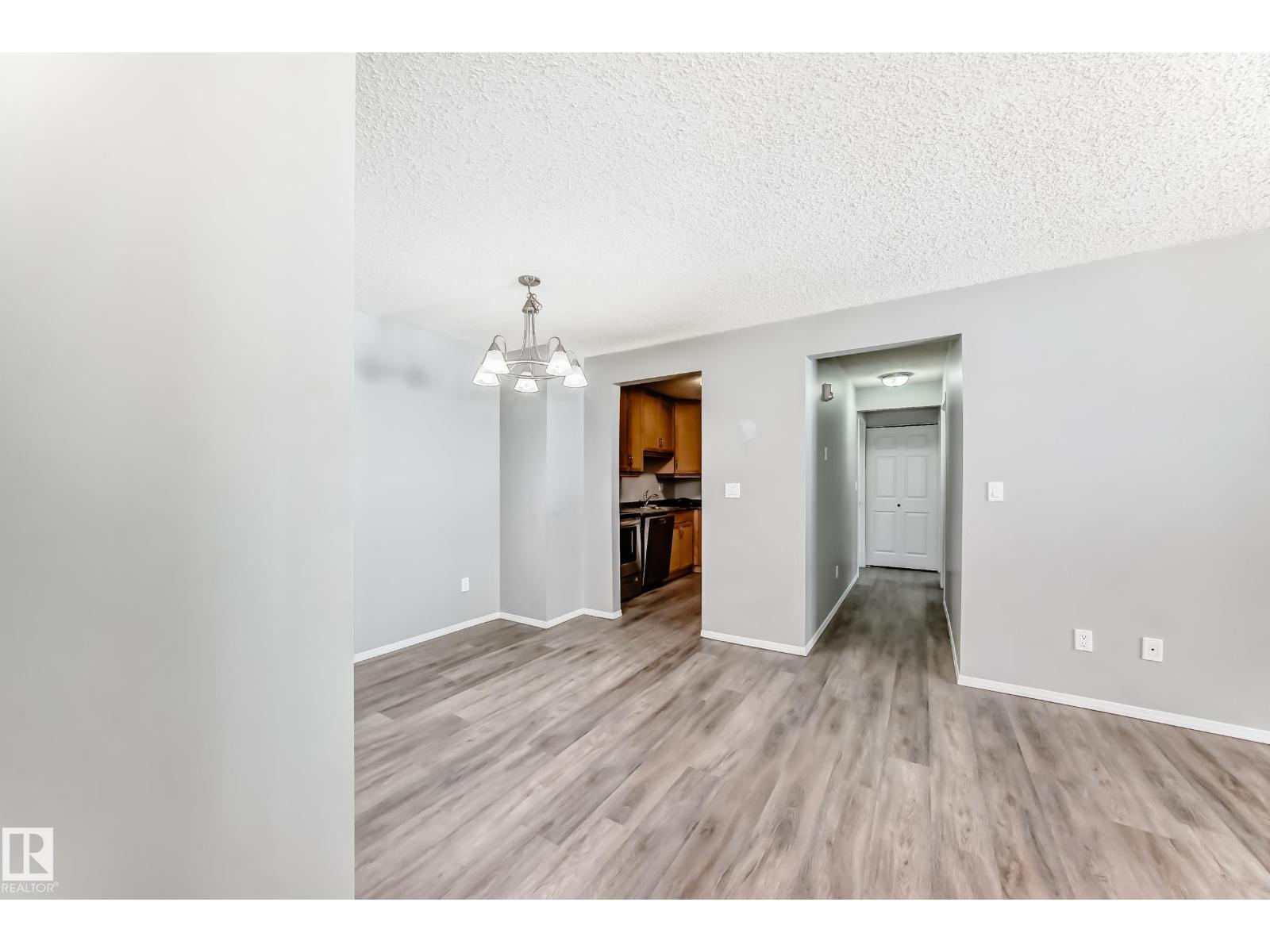 #202 328 Woodbridge Wy Property Photo 19