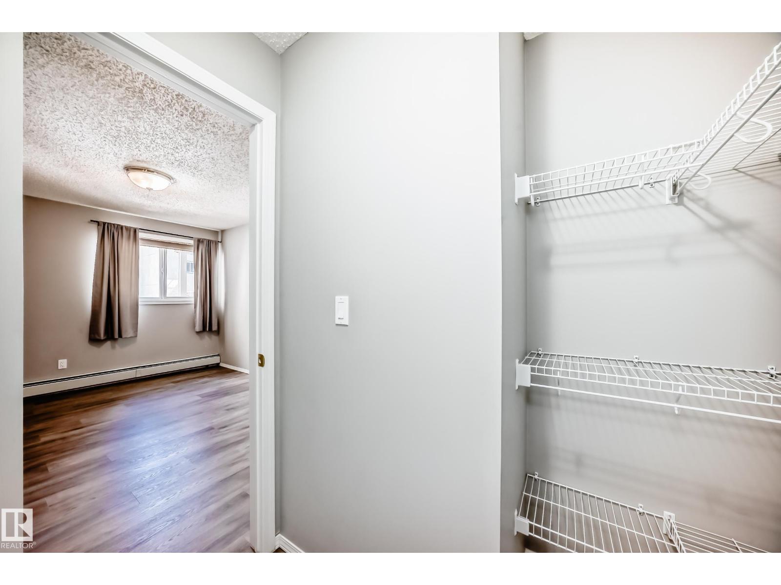 #202 328 Woodbridge Wy Property Photo 25