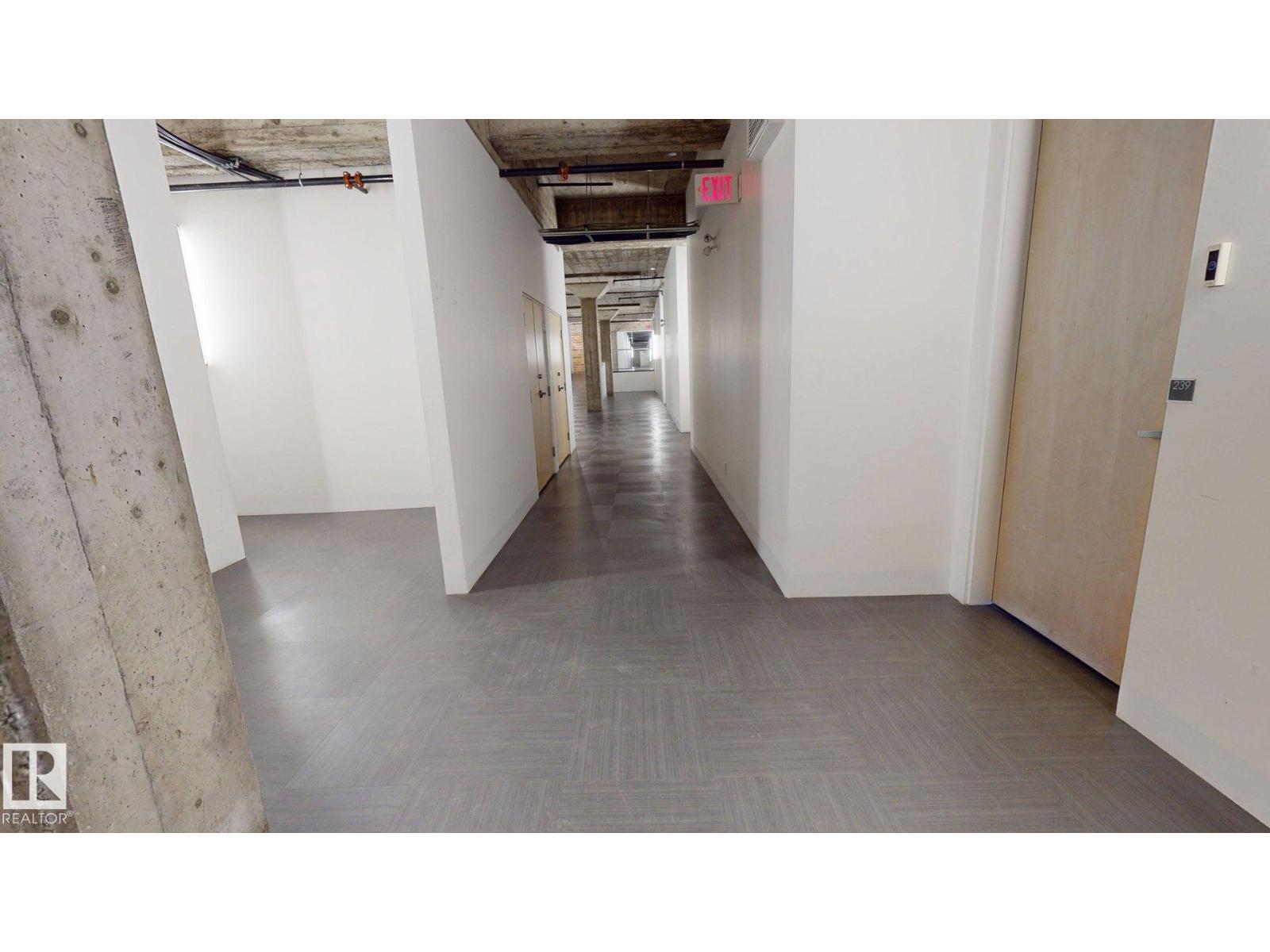 #241 10309 107 St Nw Property Photo 18