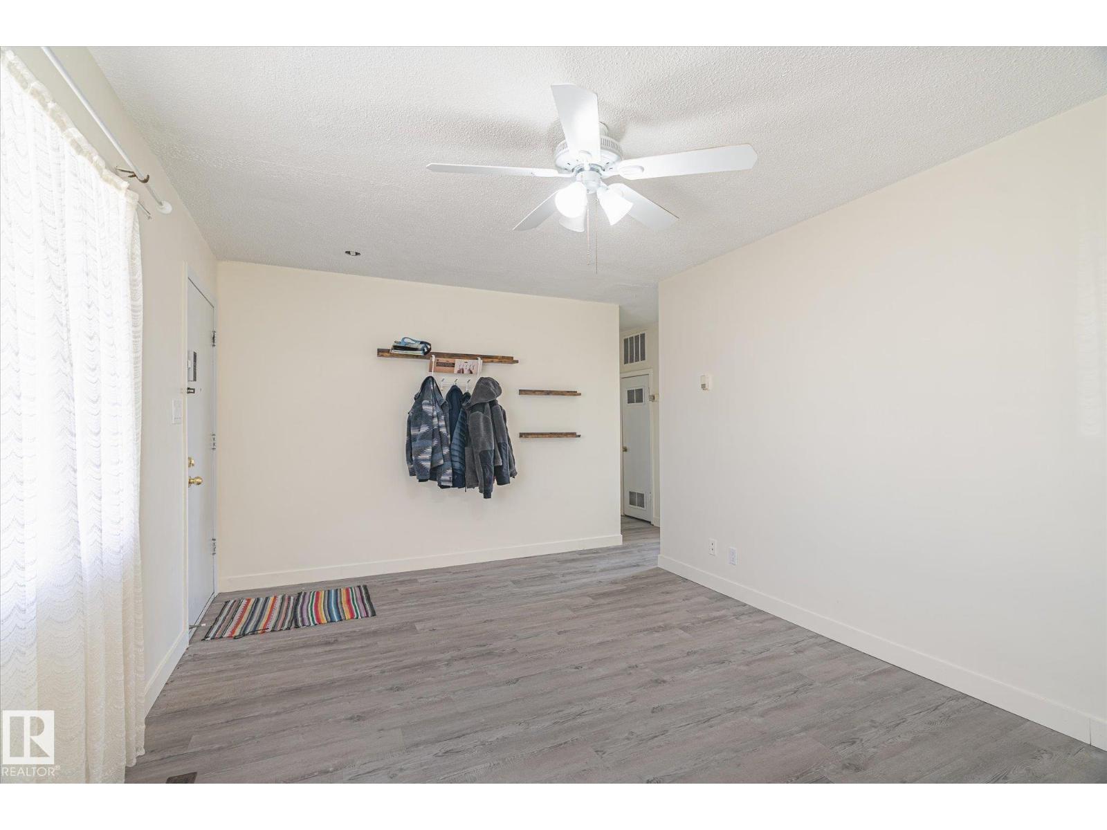 10531 128 Av Nw Property Photo 5