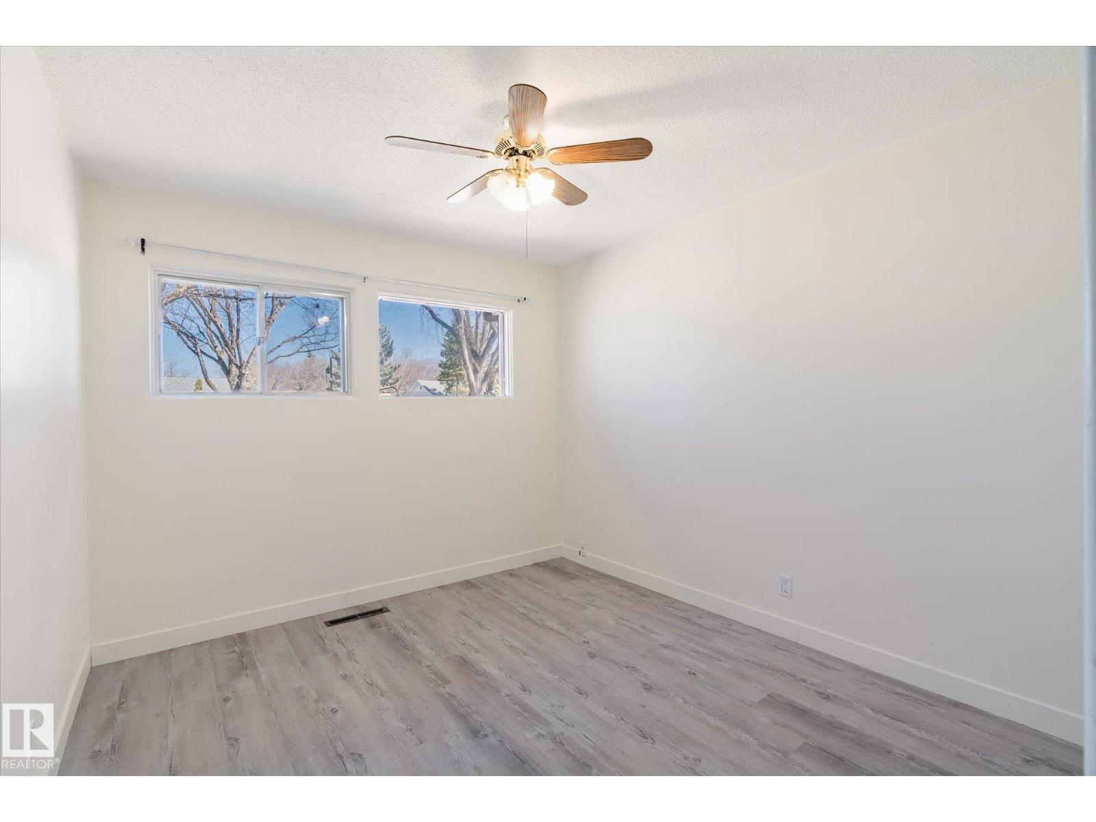 10531 128 Av Nw Property Photo 11
