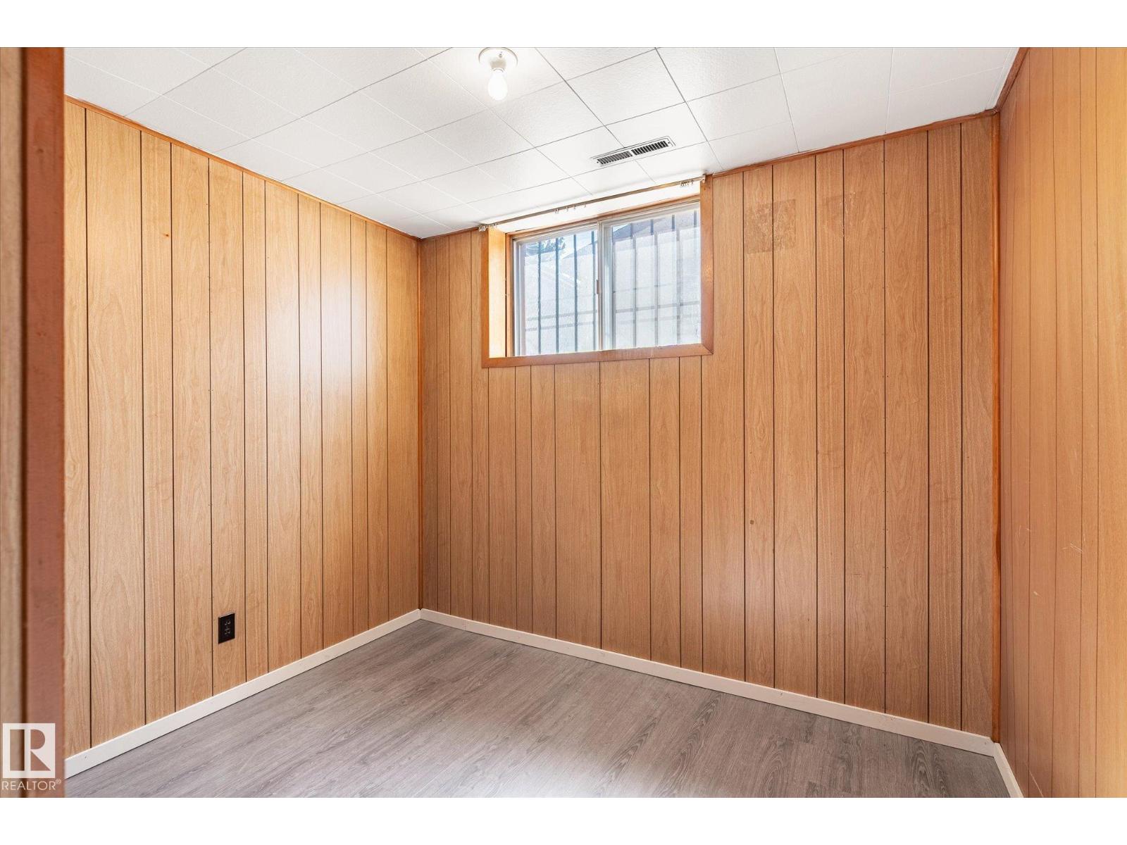 10531 128 Av Nw Property Photo 25