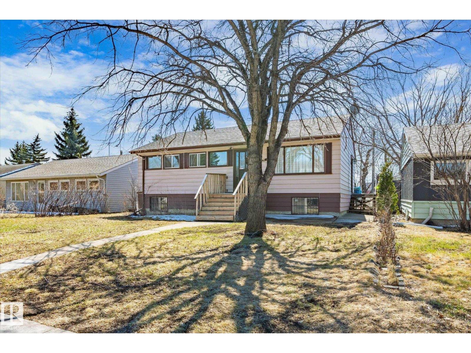 10531 128 Av Nw Property Photo 30