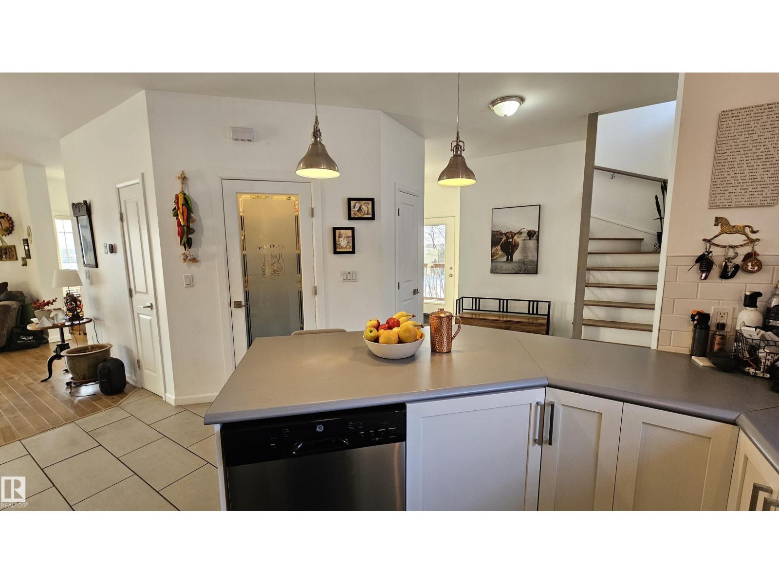 58513 Range Road 231 Property Photo 6