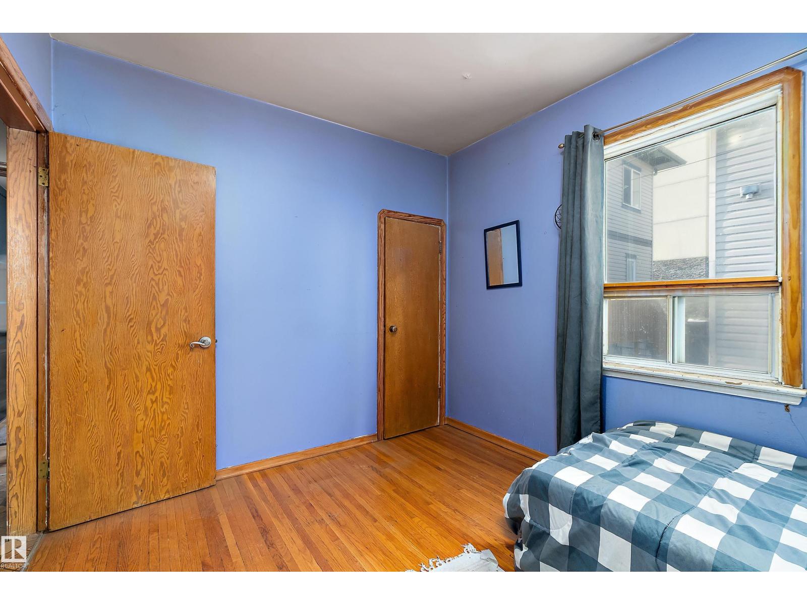 10124 88 Av Nw Property Photo 13