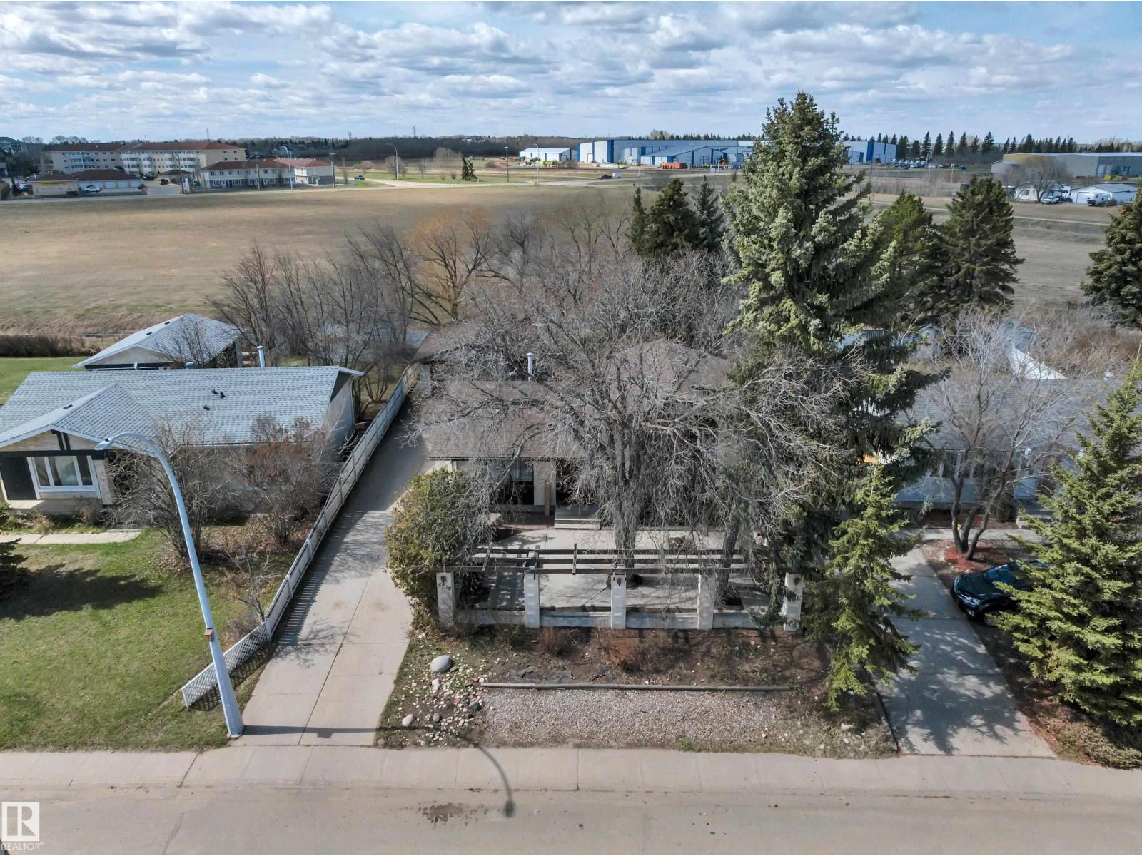 5718 Garden Meadows Drive Property Photo 8