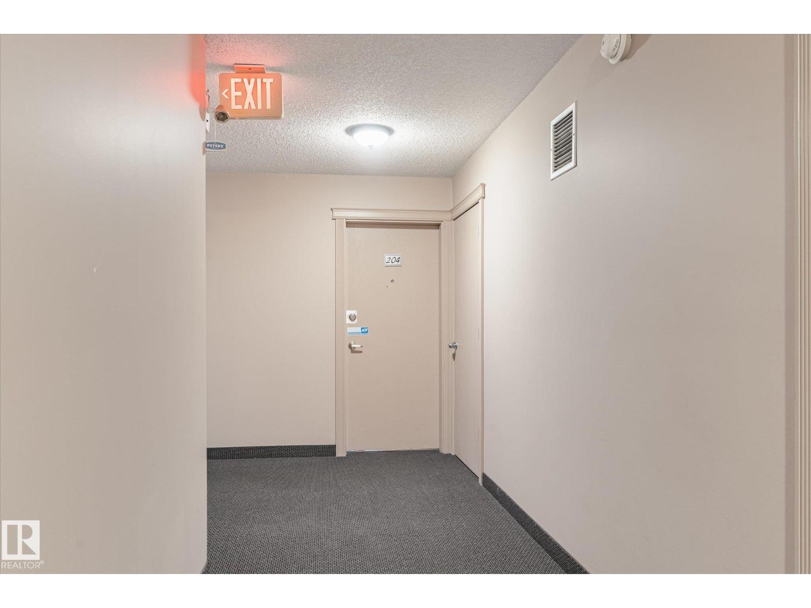 #204 10720 84 Av Nw Property Photo 2