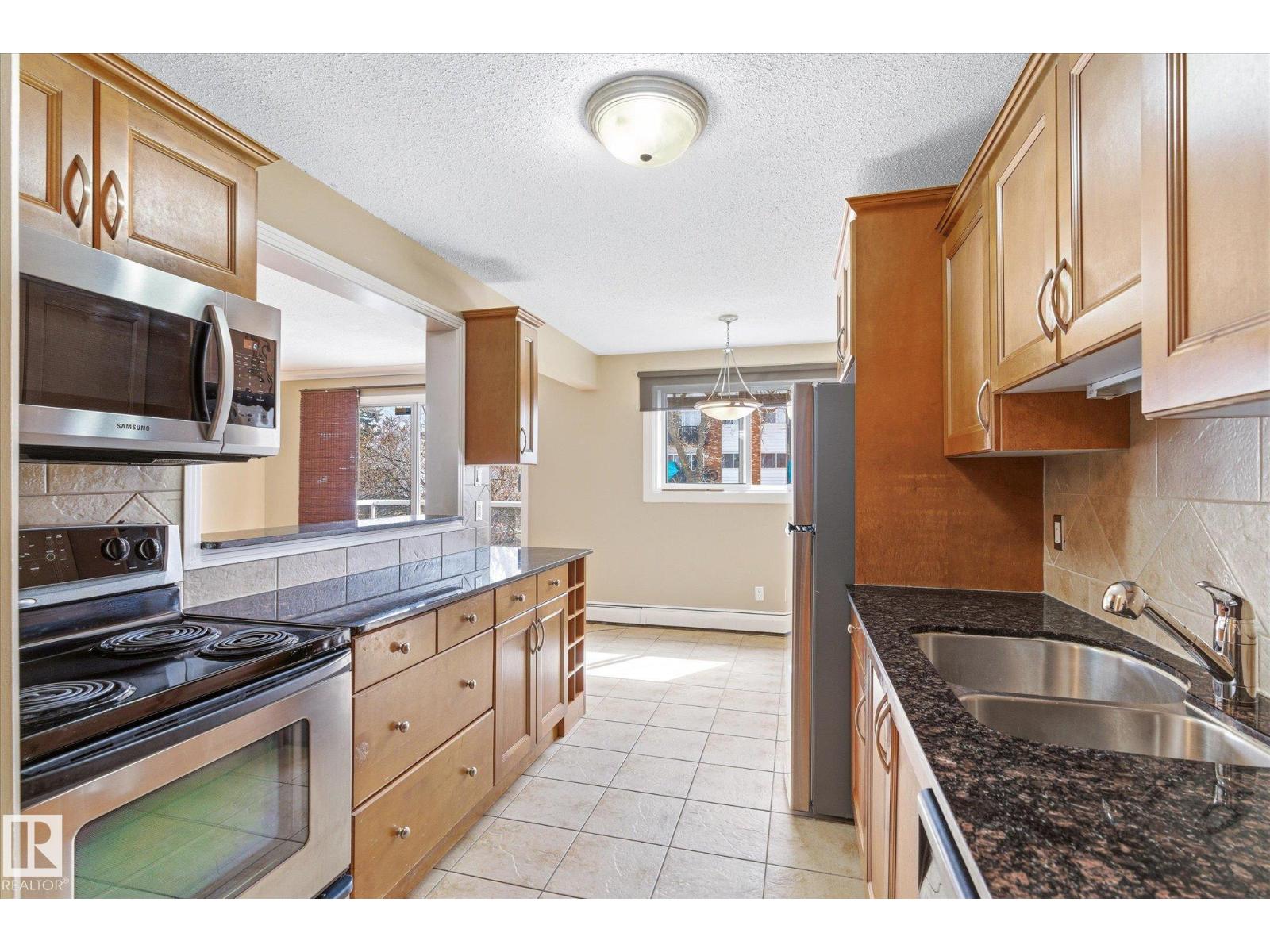#204 10720 84 Av Nw Property Photo 12