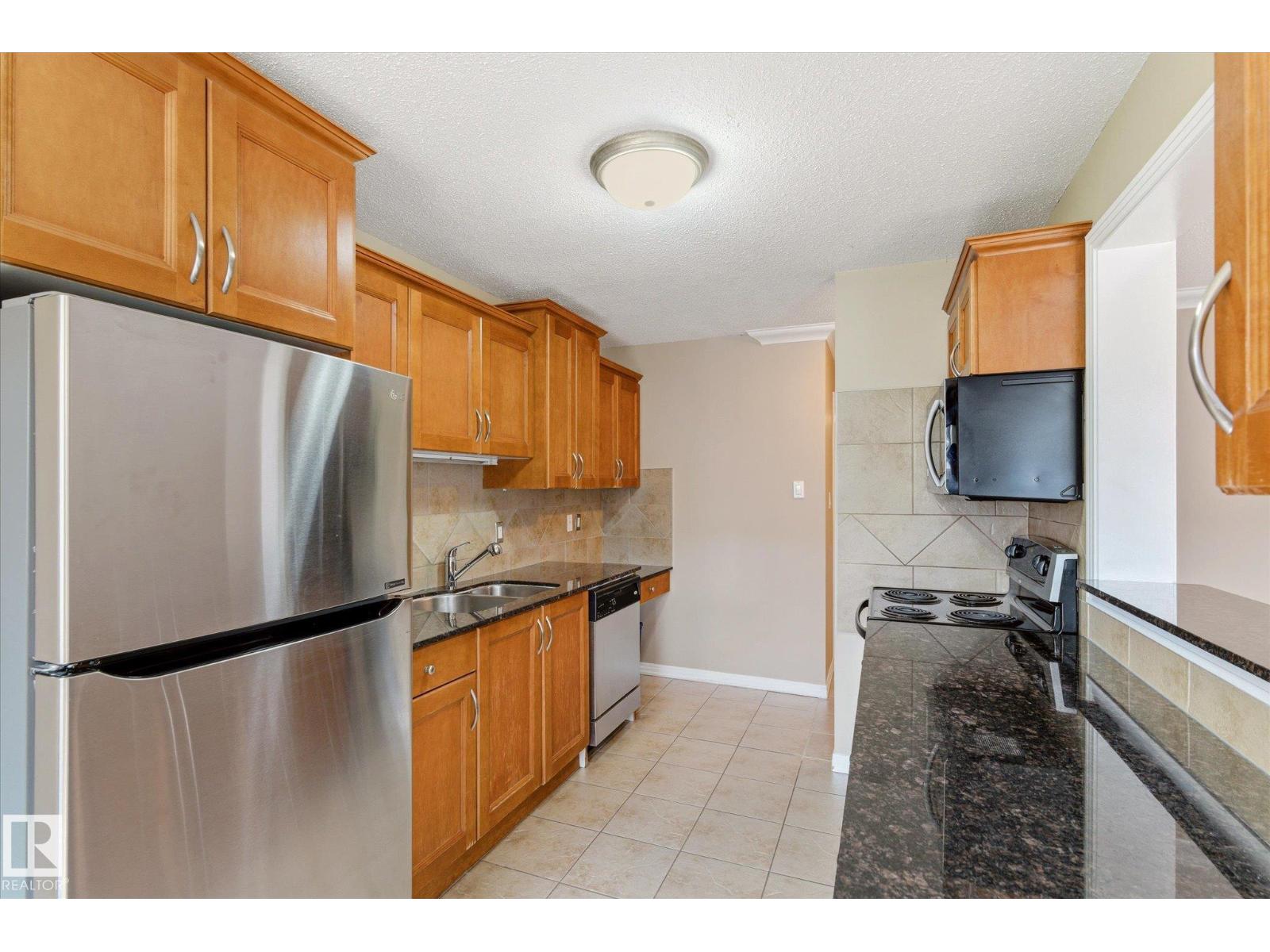 #204 10720 84 Av Nw Property Photo 13