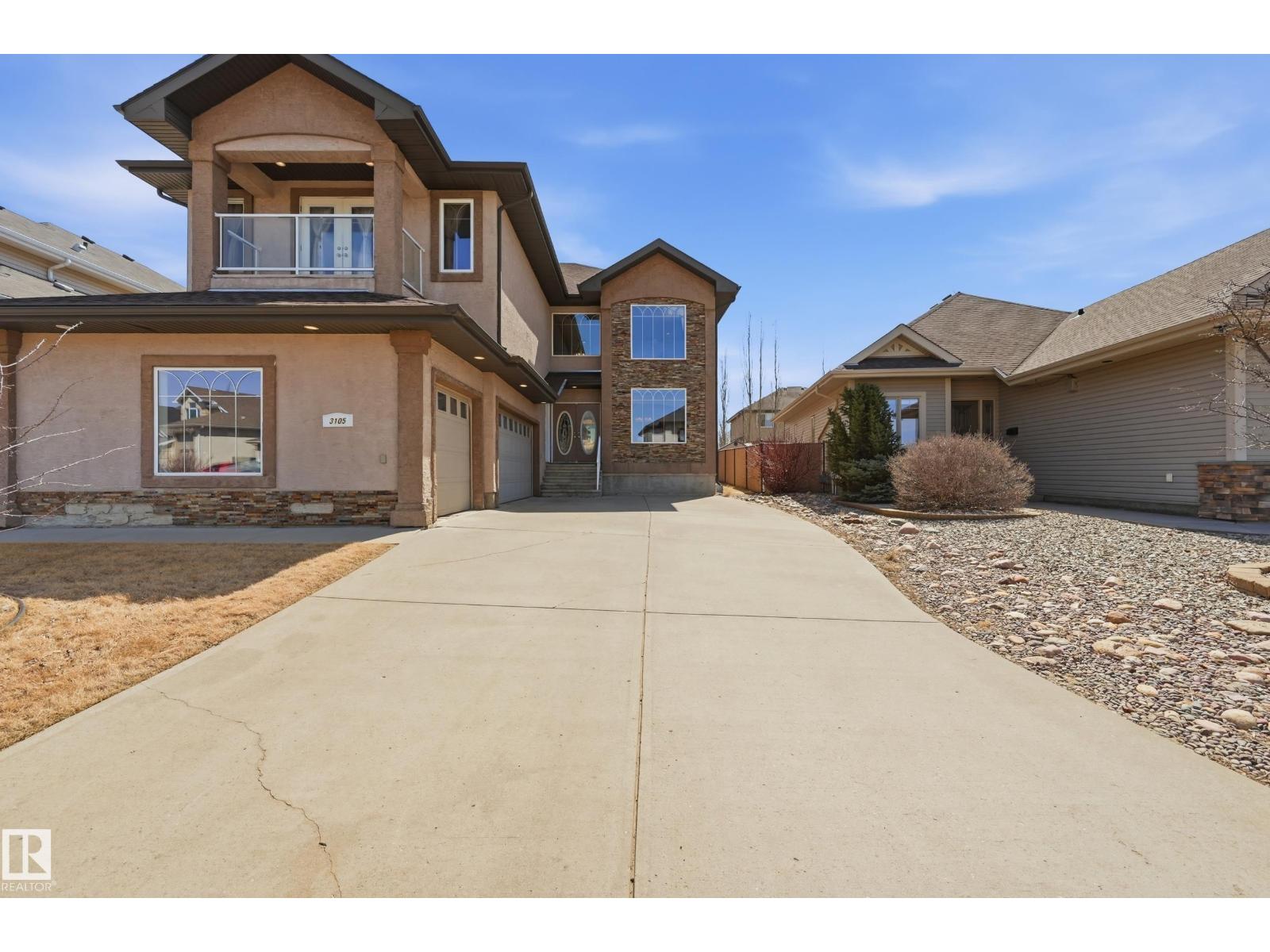 3105 65 St Property Photo 2