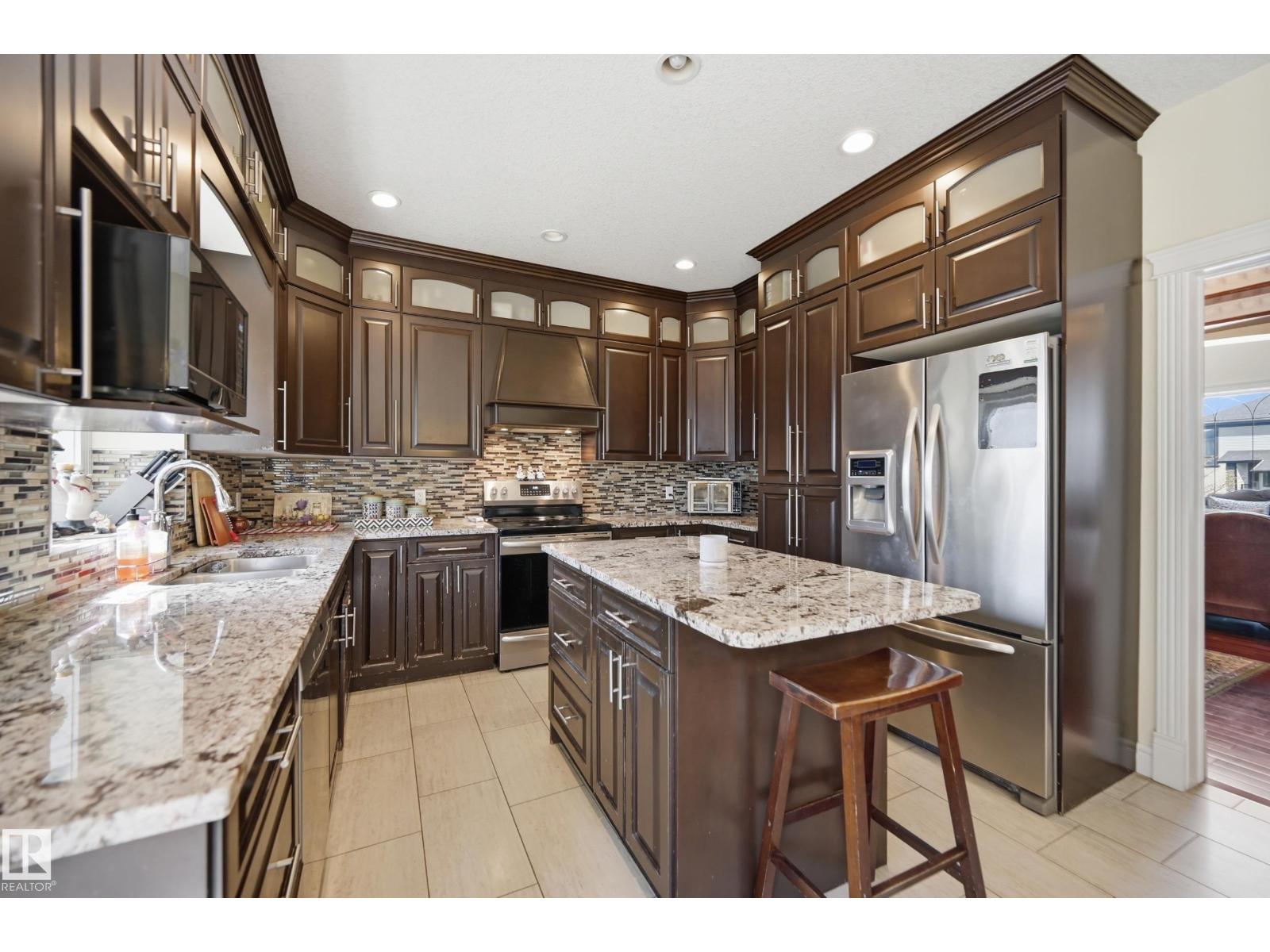 3105 65 St Property Photo 17