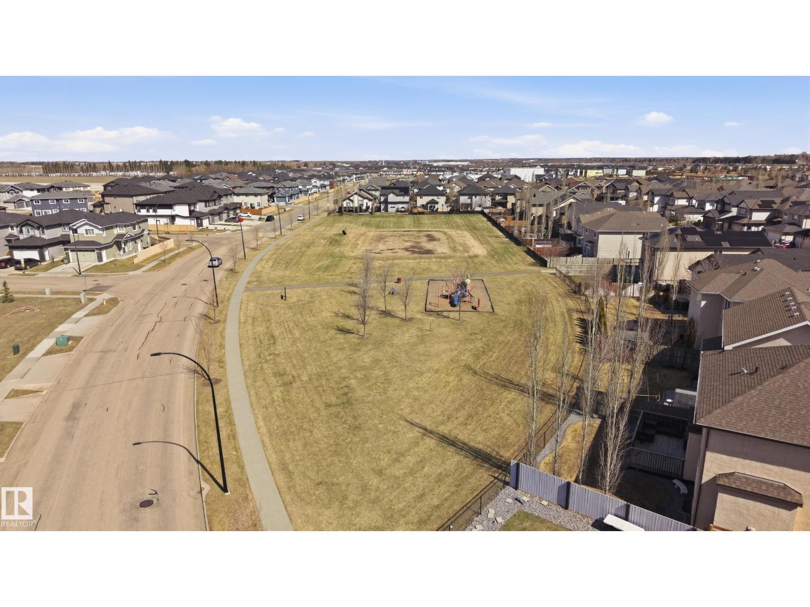 3105 65 St Property Photo 54