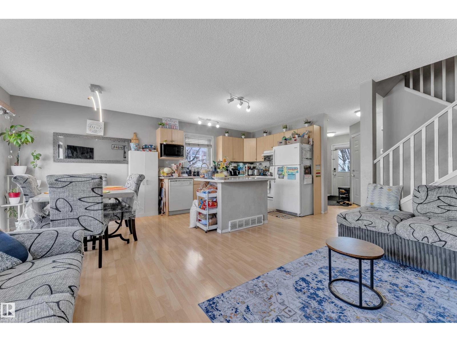 #64 4350 23 St Nw Property Photo 14