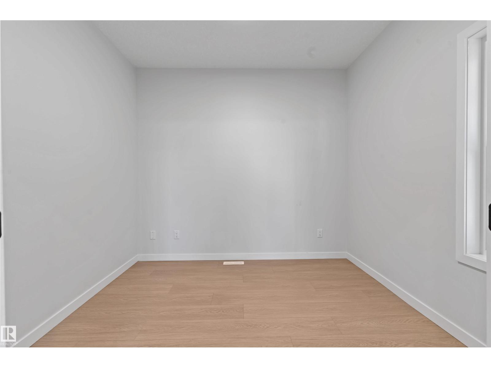 1849 Crossbill Lo Nw Property Photo 27