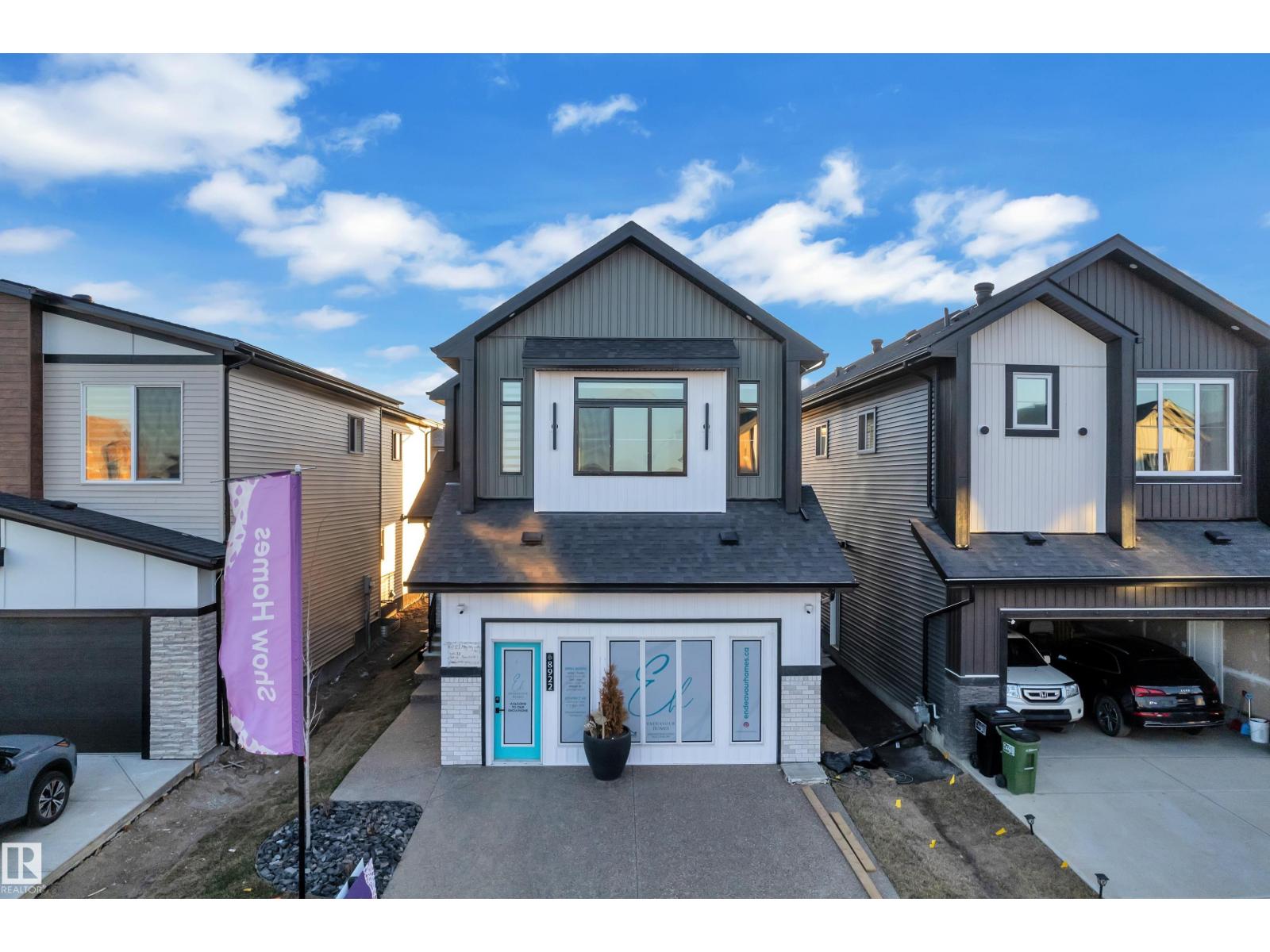 8922 Mayday Wy Sw Property Photo 1