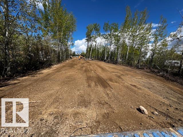 #629 13321 Township Rd 680 Property Photo 5