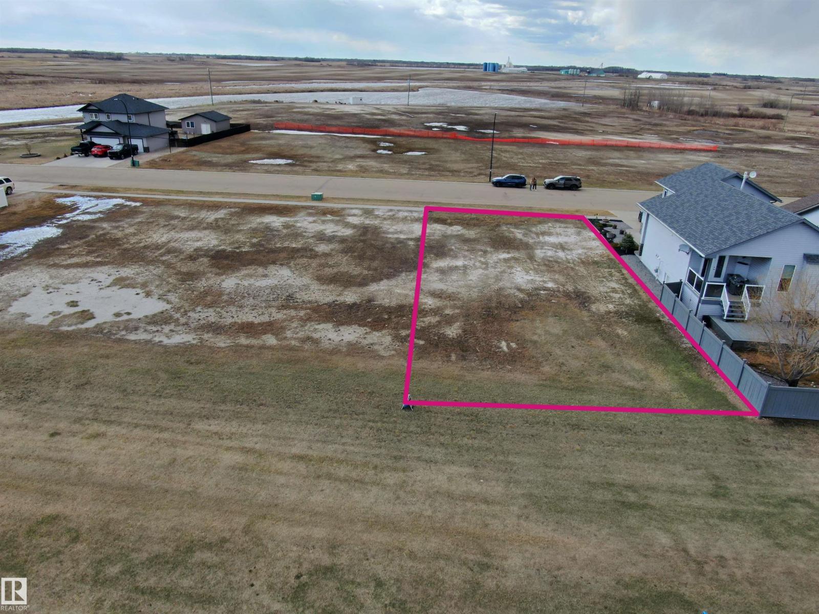 15 Whitetail Dr Property Photo 8