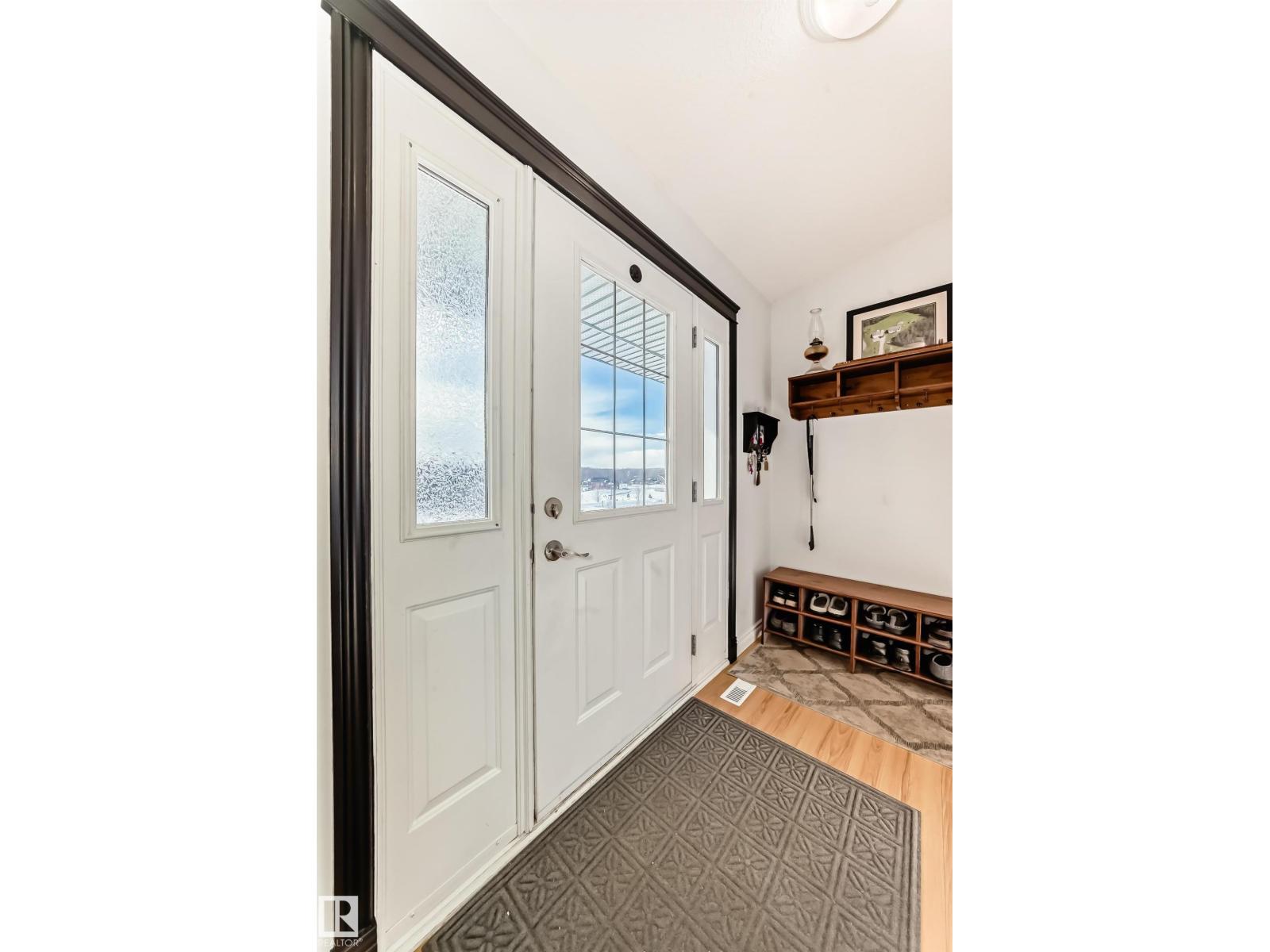 #8 54514 Rr12 Property Photo 21