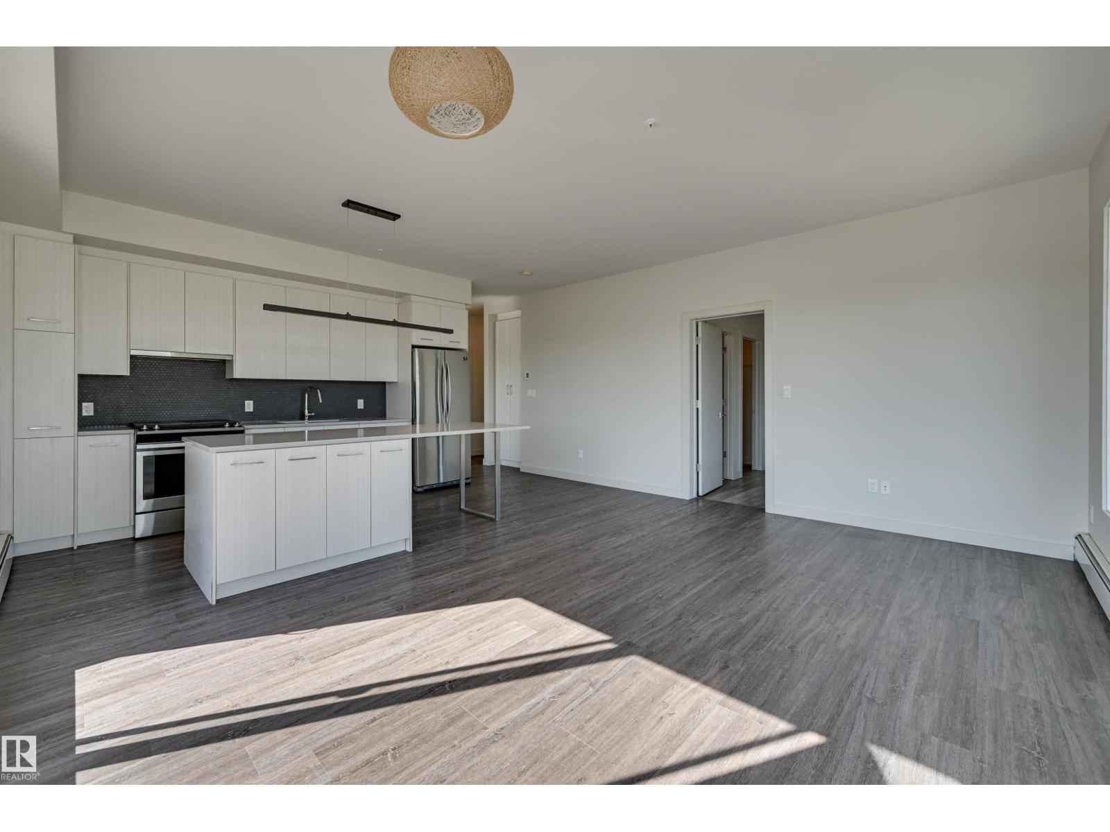 #403 10837 83 Av Nw Nw Property Photo 10