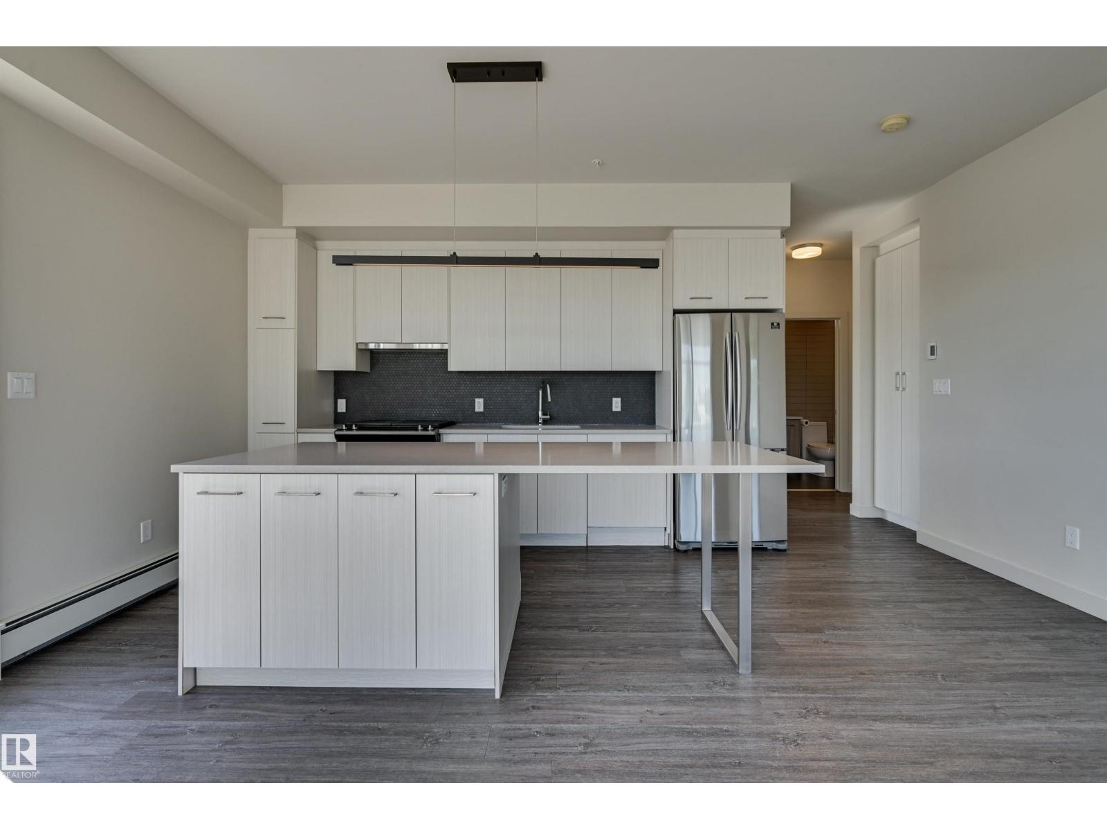#403 10837 83 Av Nw Nw Property Photo 13